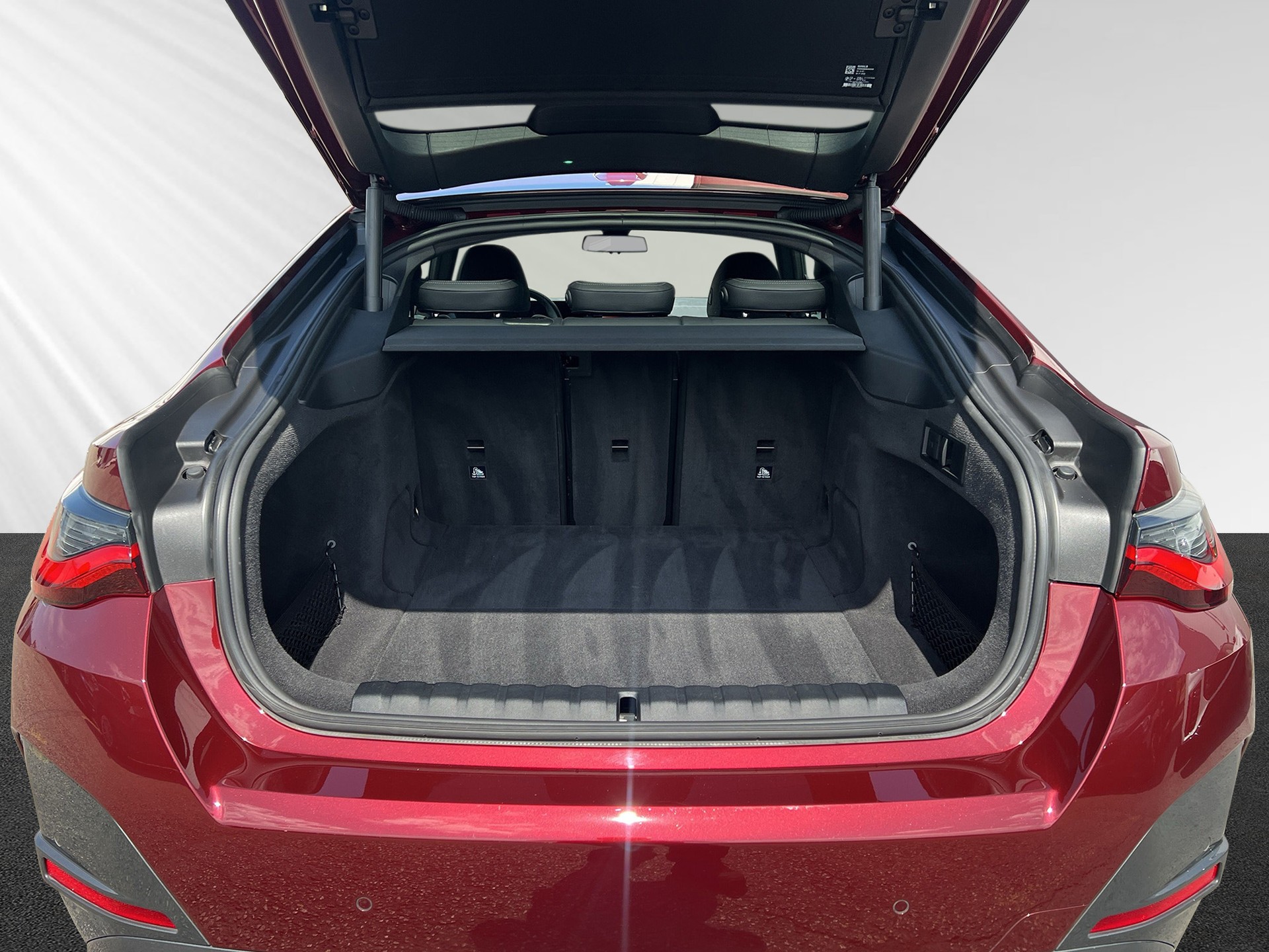 BMW i4 eDrive 40 M Sport Pro-image-7