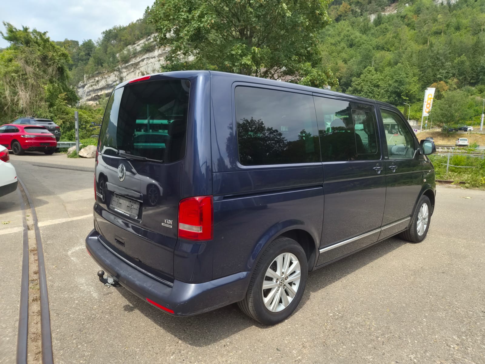 VW T5 Multivan 2.0 Bi-TDI CR Highline 4Motion DSG-image-2