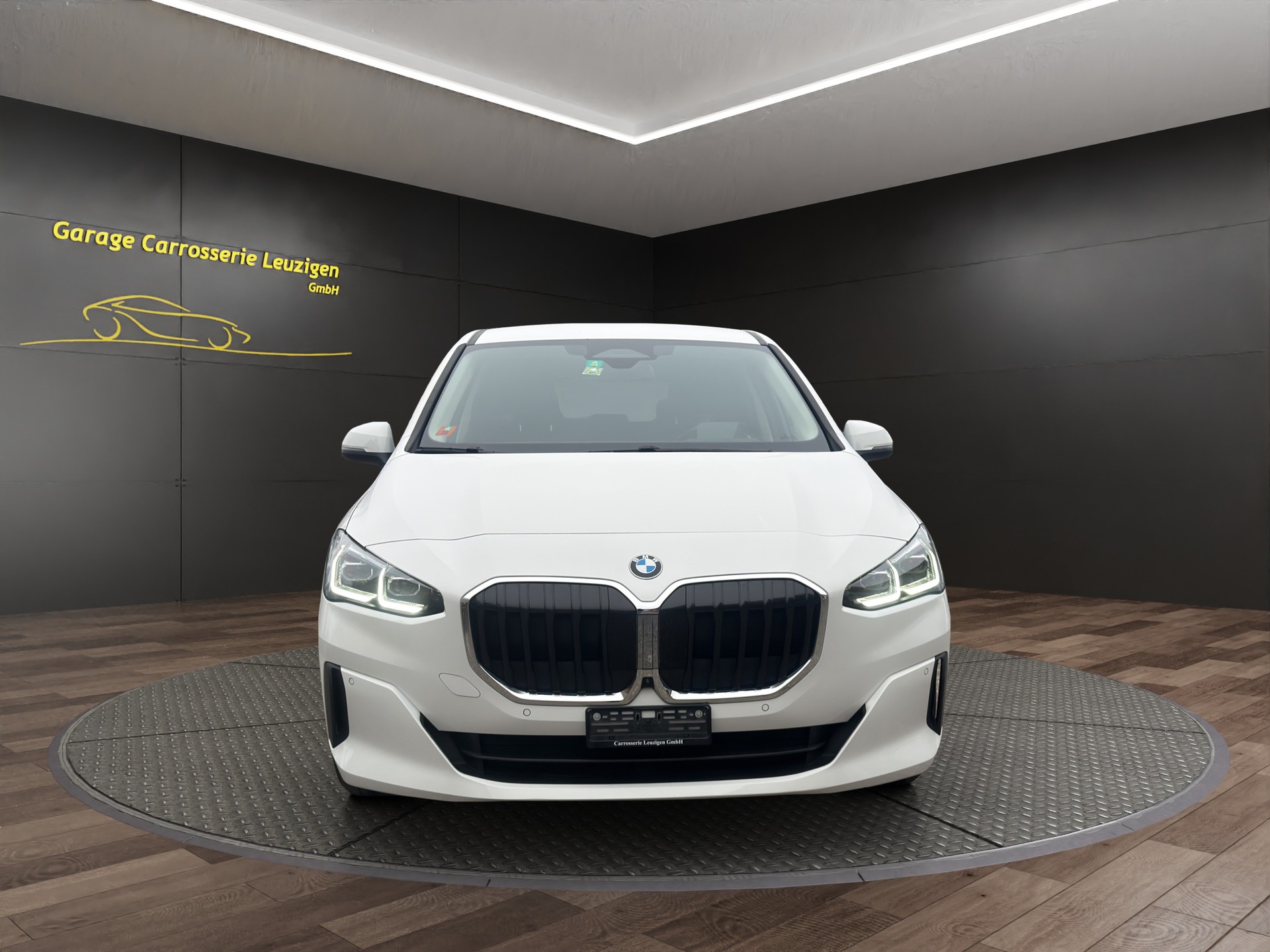 BMW 218d Active Tourer M Sport DKG-image-2