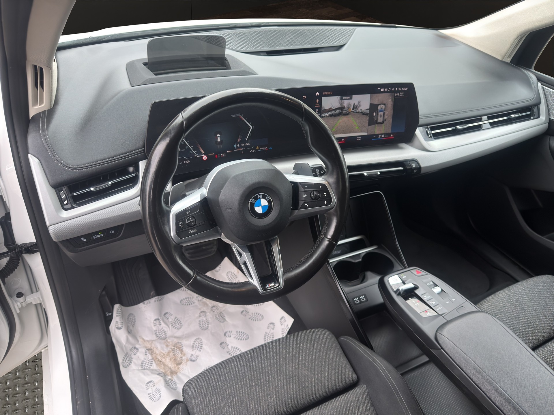 BMW 218d Active Tourer M Sport DKG-image-9