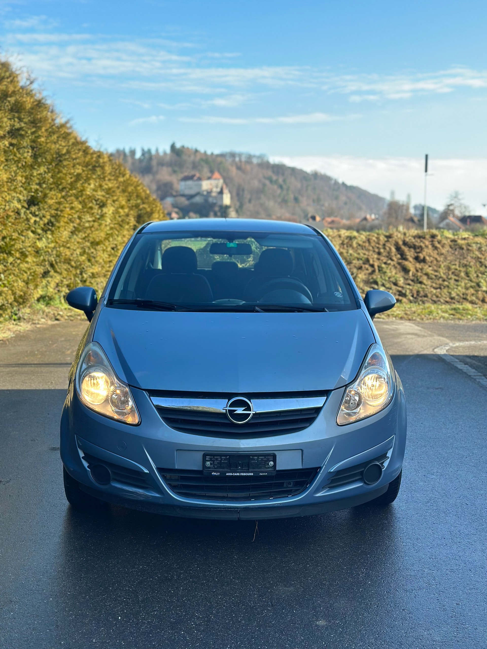 OPEL Corsa 1.2 TP-image-1