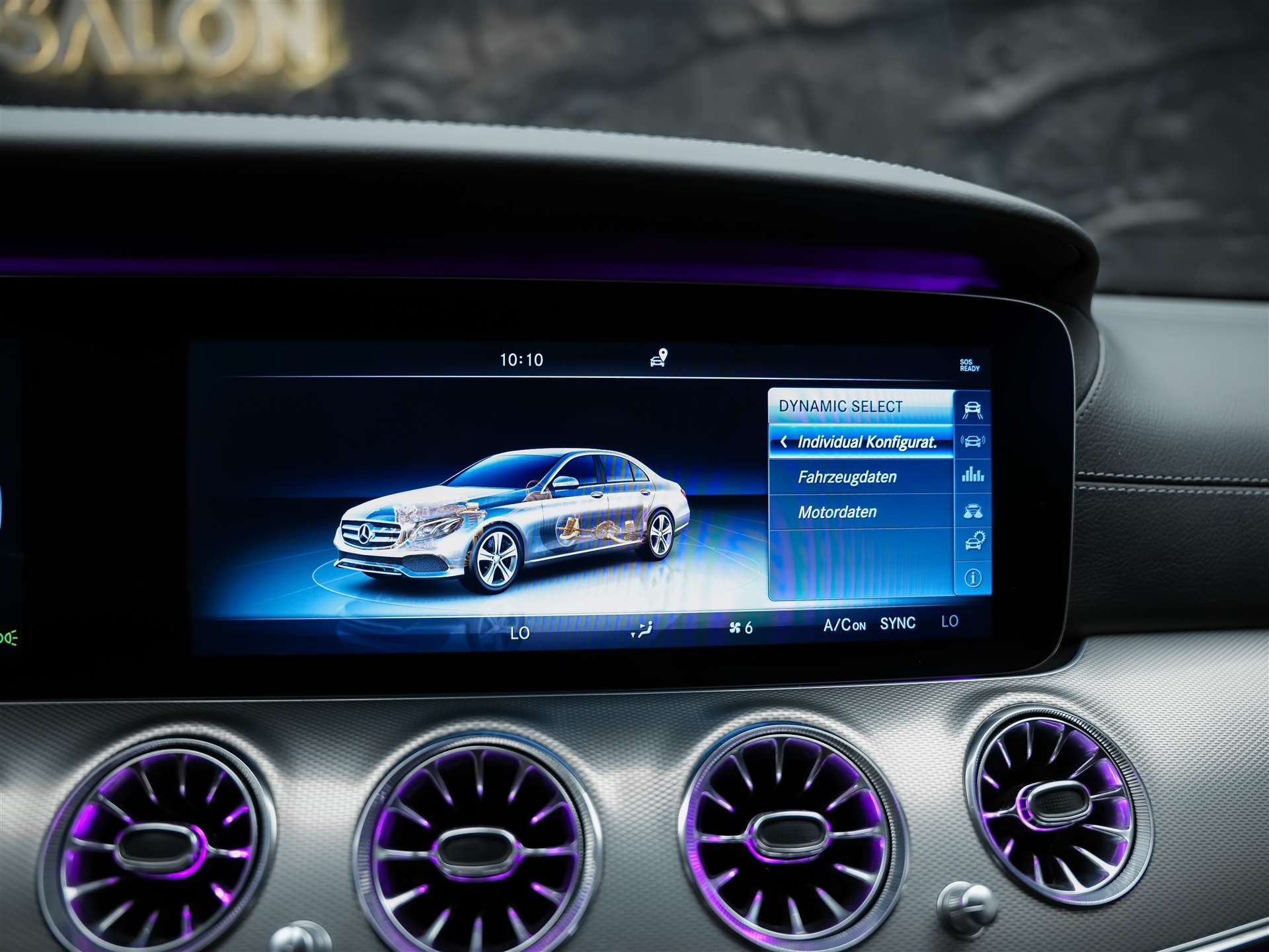 MERCEDES-BENZ E 220 d AMG Line 9G-Tronic *CH-Fahrzeug*Panorama*Head-Up*360°*-image-35