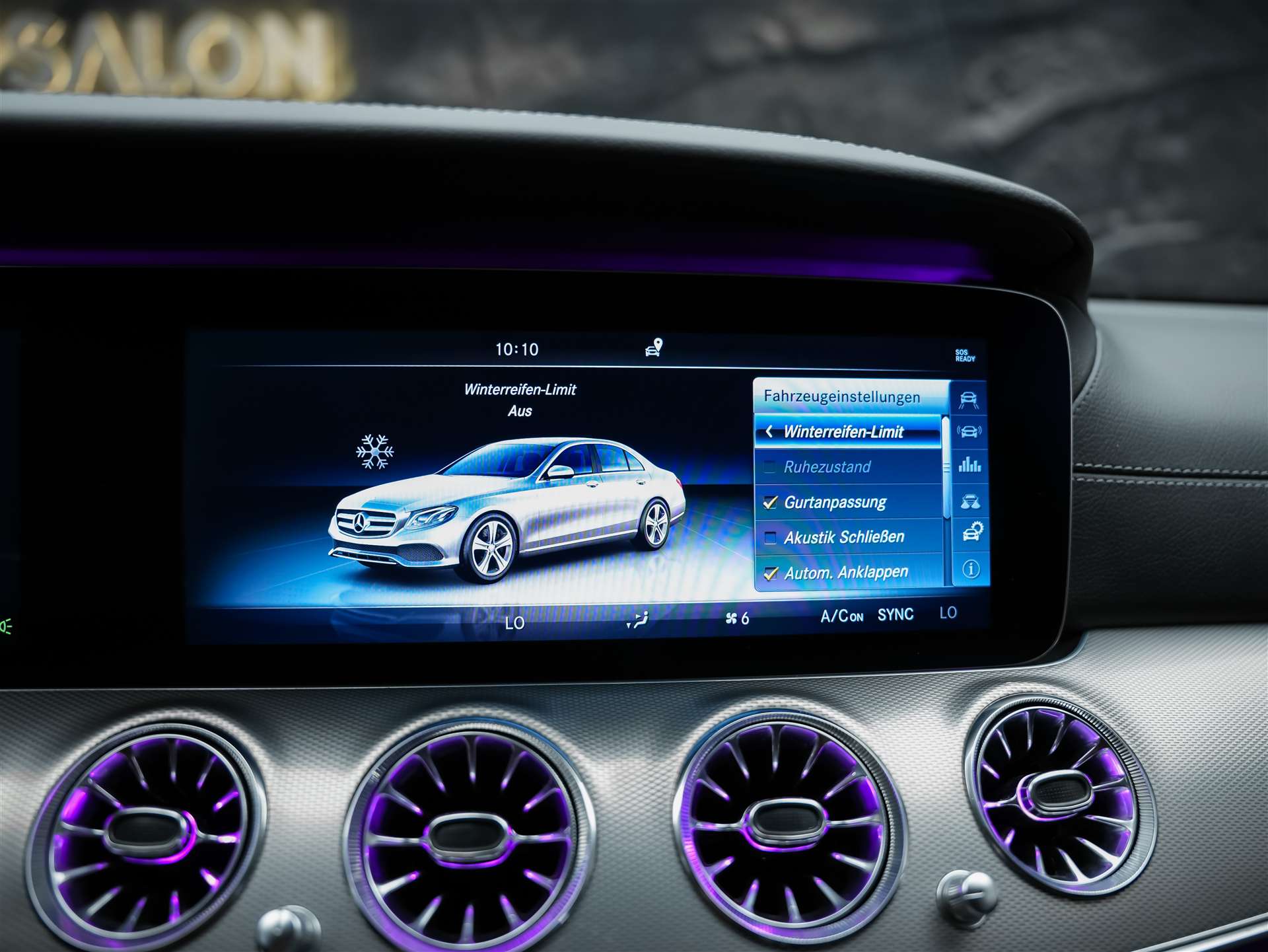 MERCEDES-BENZ E 220 d AMG Line 9G-Tronic *CH-Fahrzeug*Panorama*Head-Up*360°*-image-37