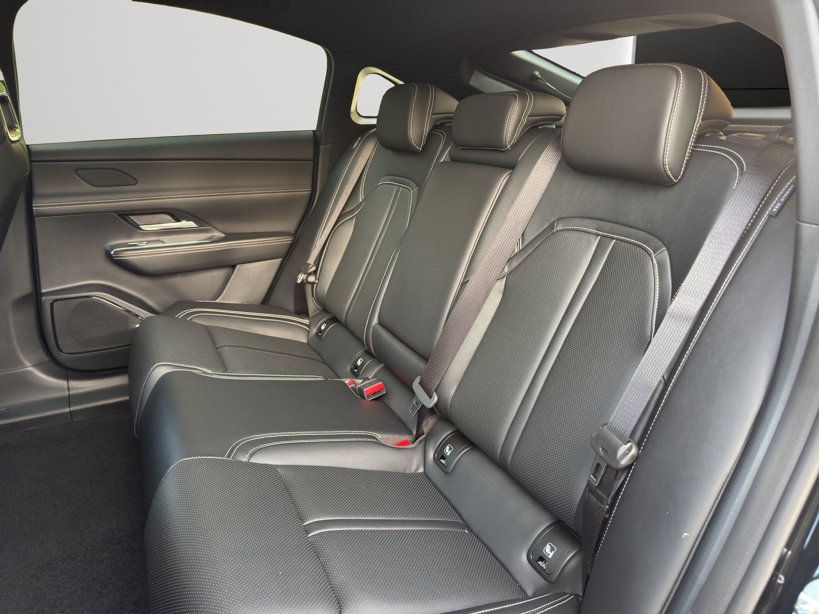 MAZDA 6e 258 69kWh Takumi-image-12