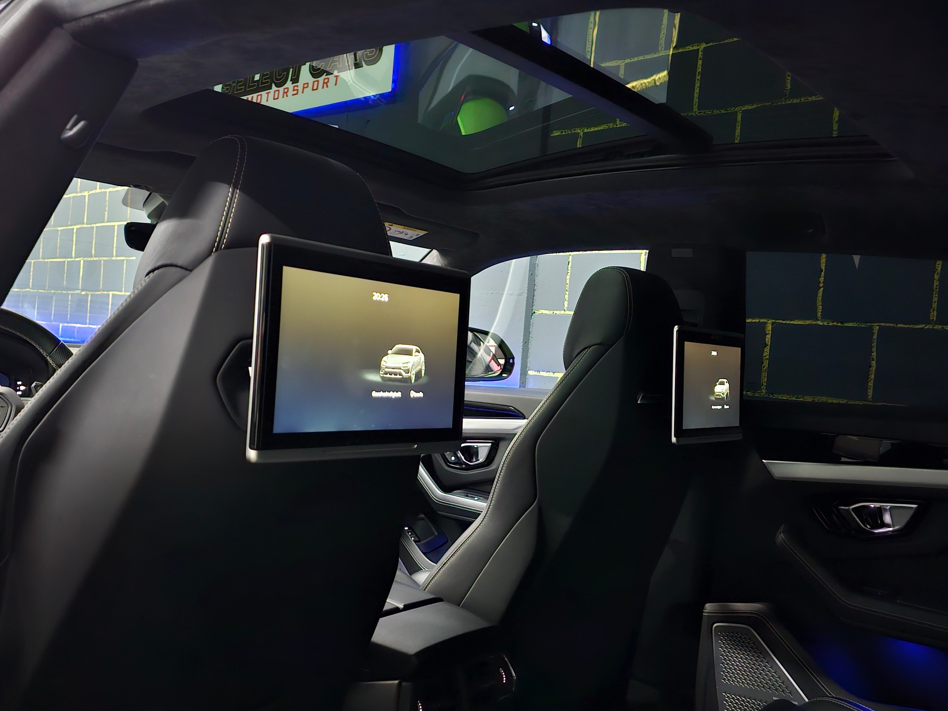 LAMBORGHINI Urus E-Gear-image-13