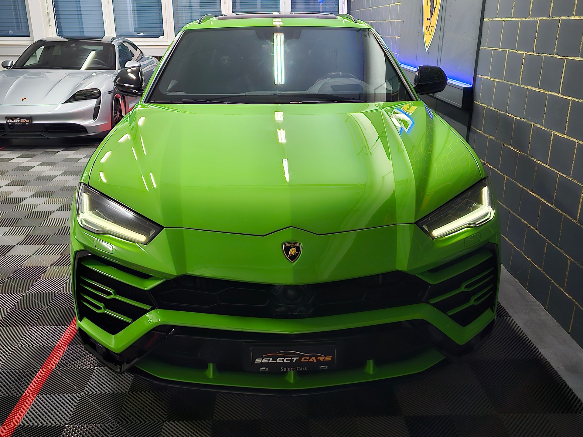 LAMBORGHINI Urus E-Gear-image-6