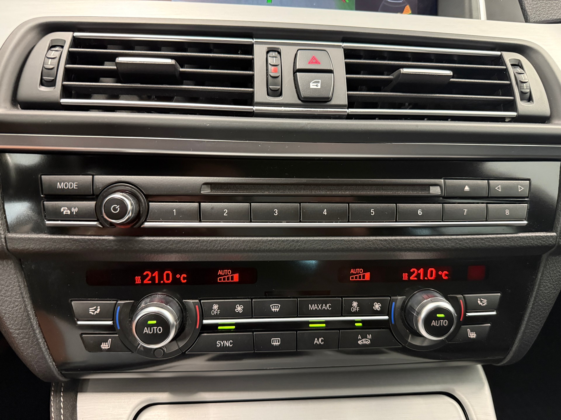 BMW 520d Touring xDrive Steptronic M-PAKET Ab 290.- pro Monat-image-16