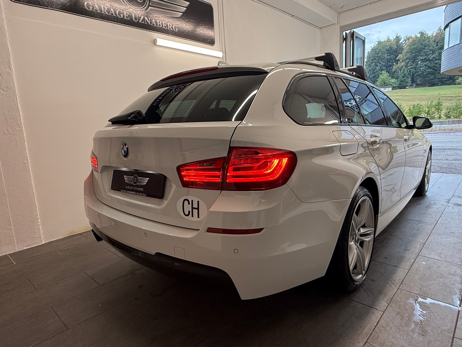BMW 520d Touring xDrive Steptronic M-PAKET Ab 290.- pro Monat-image-4