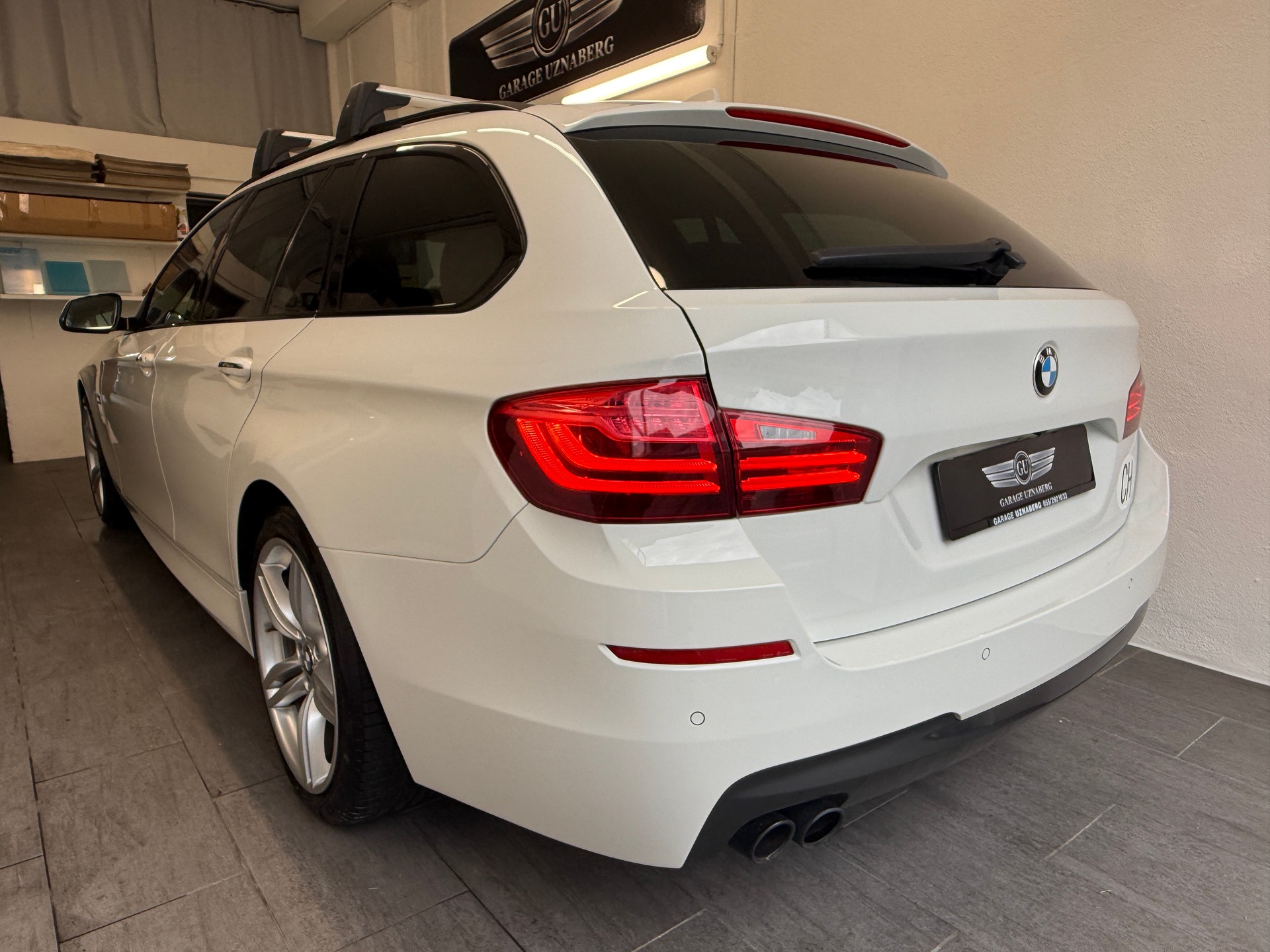BMW 520d Touring xDrive Steptronic M-PAKET Ab 290.- pro Monat-image-2