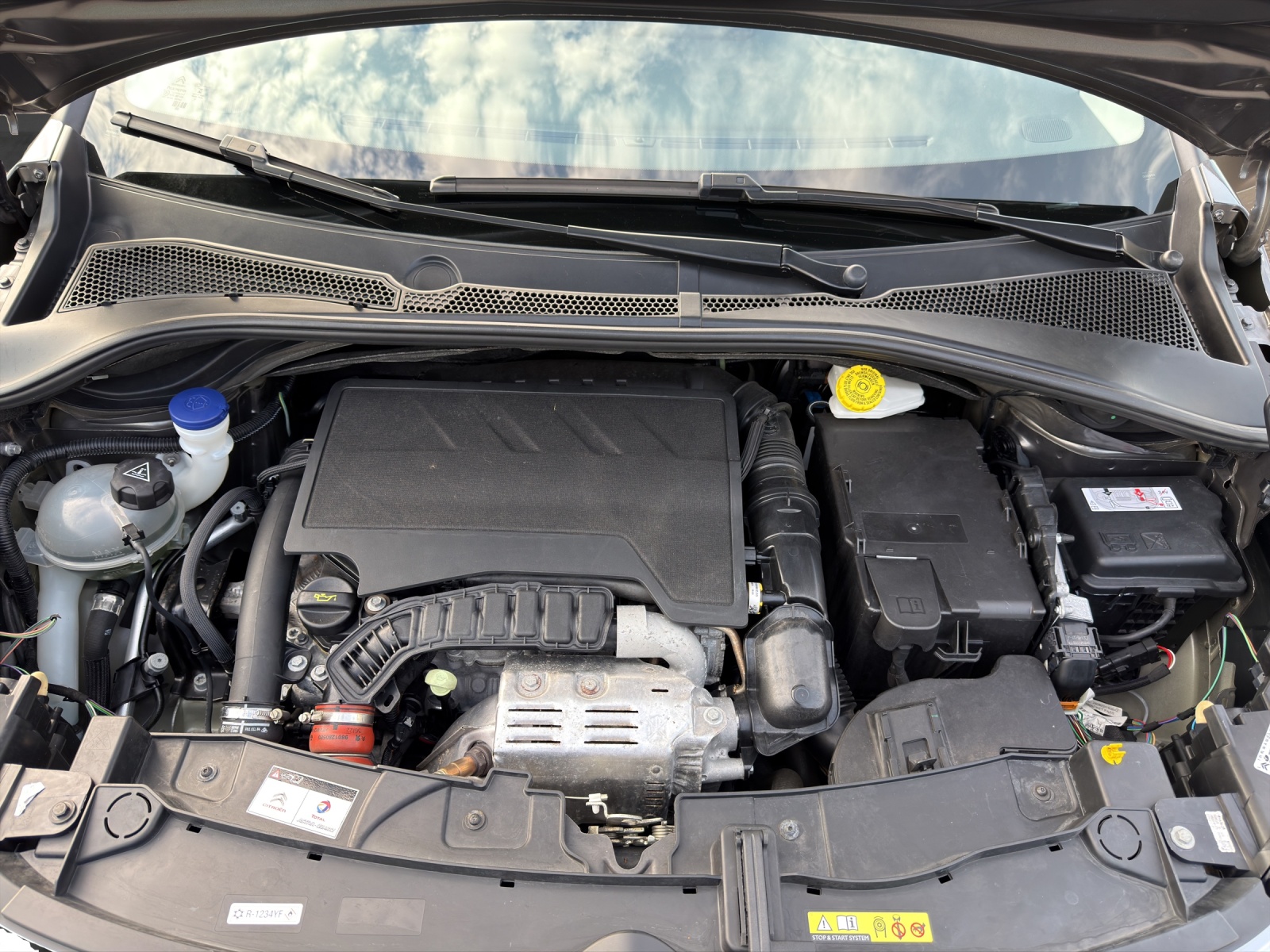 CITROEN C3 1.2 PureTech Swiss Edition+-image-6