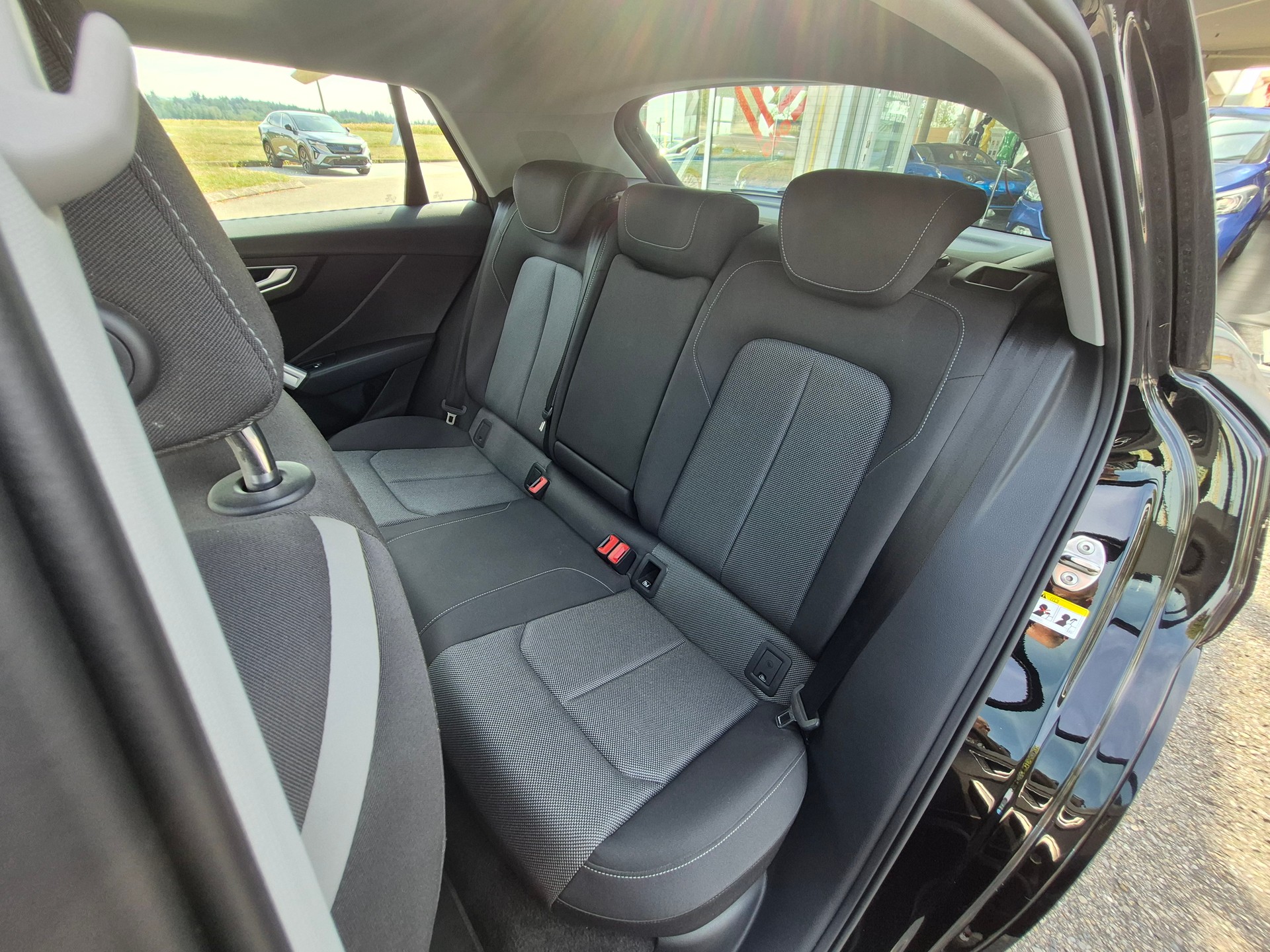 AUDI Q2 1.4 TFSI-image-9