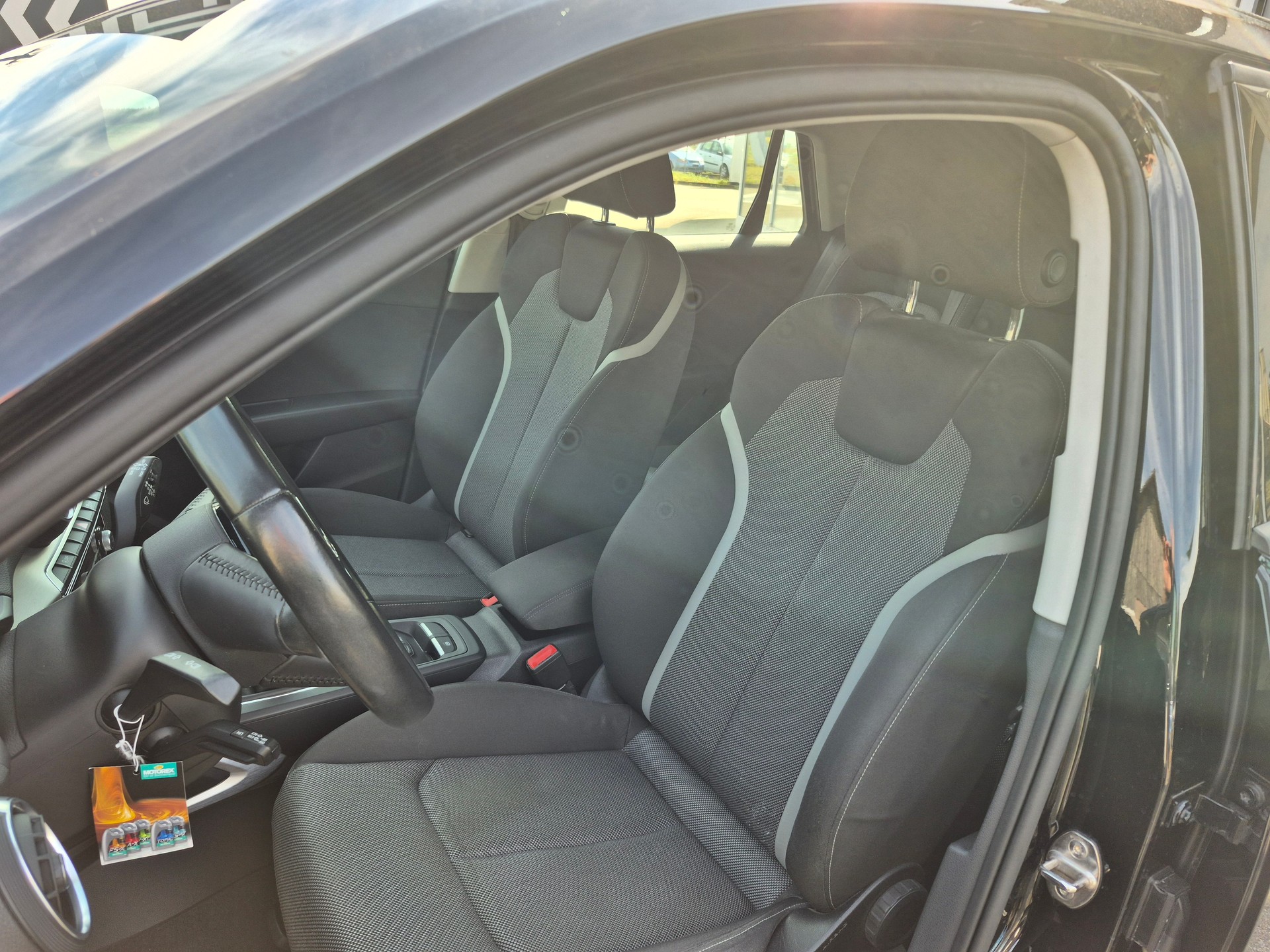 AUDI Q2 1.4 TFSI-image-8