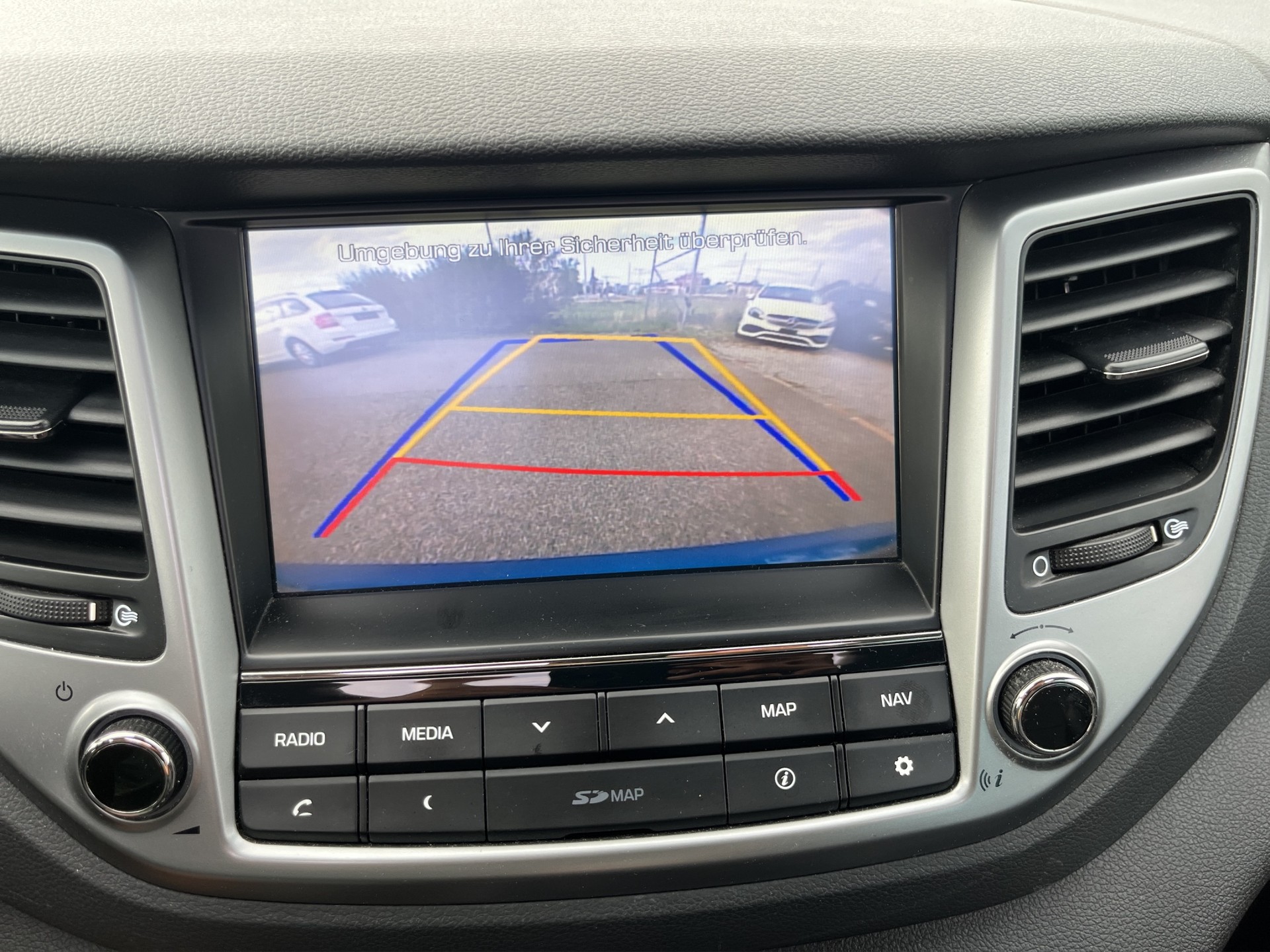 HYUNDAI Tucson 2.0 CRDI Vertex 4WD Automatic-image-13