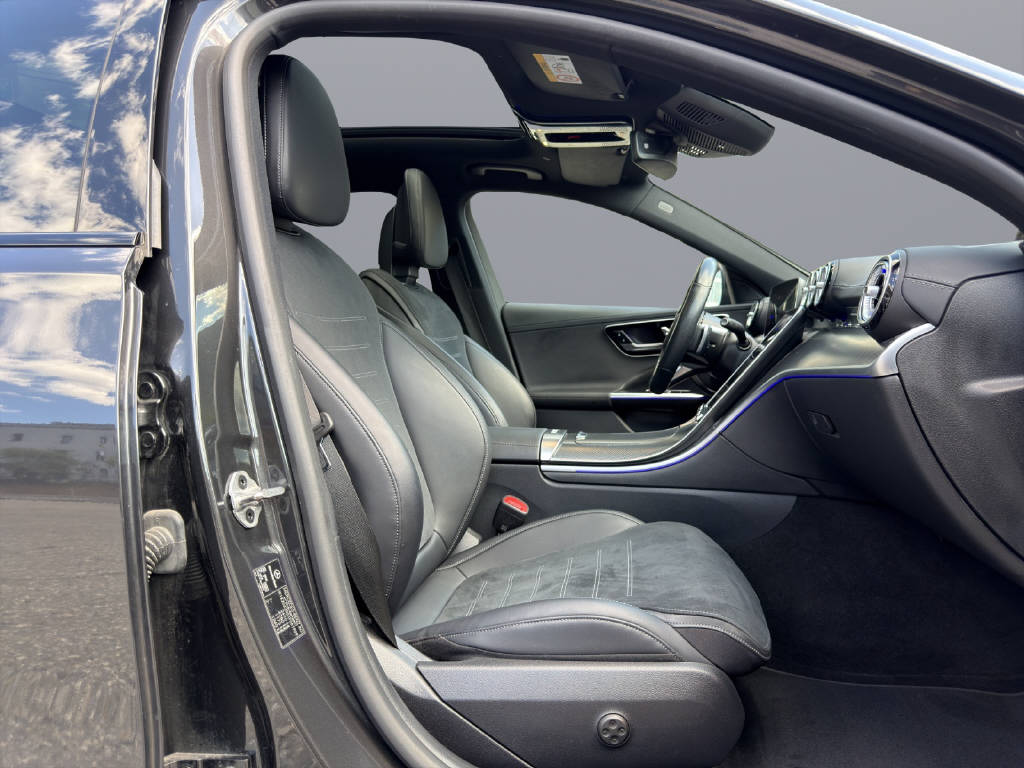 MERCEDES-BENZ C 220 d Swiss Star AMG Line 4matic Kombi-image-17