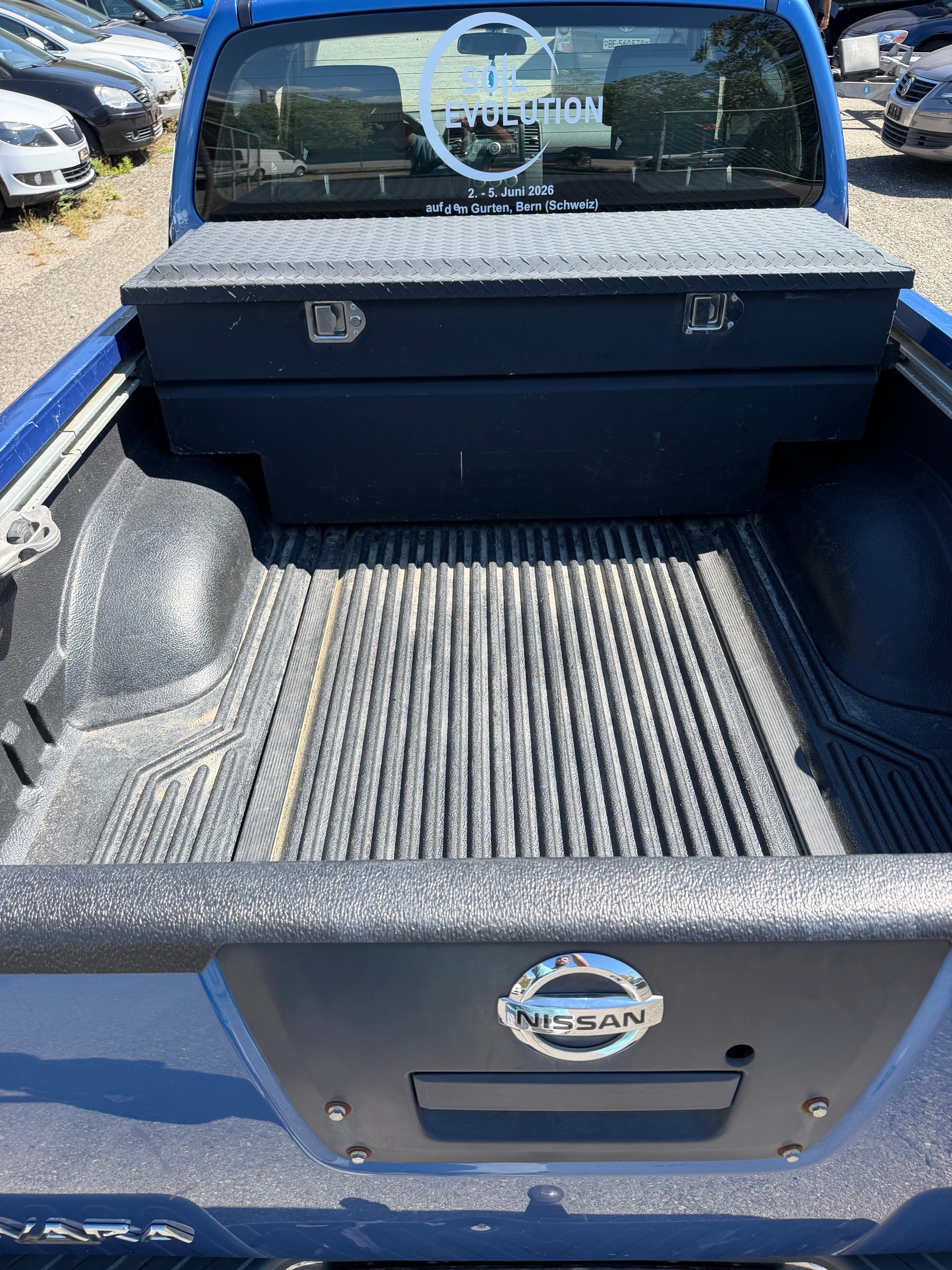 NISSAN Navara King Cab SE 2.5 dCi 4WD-image-1