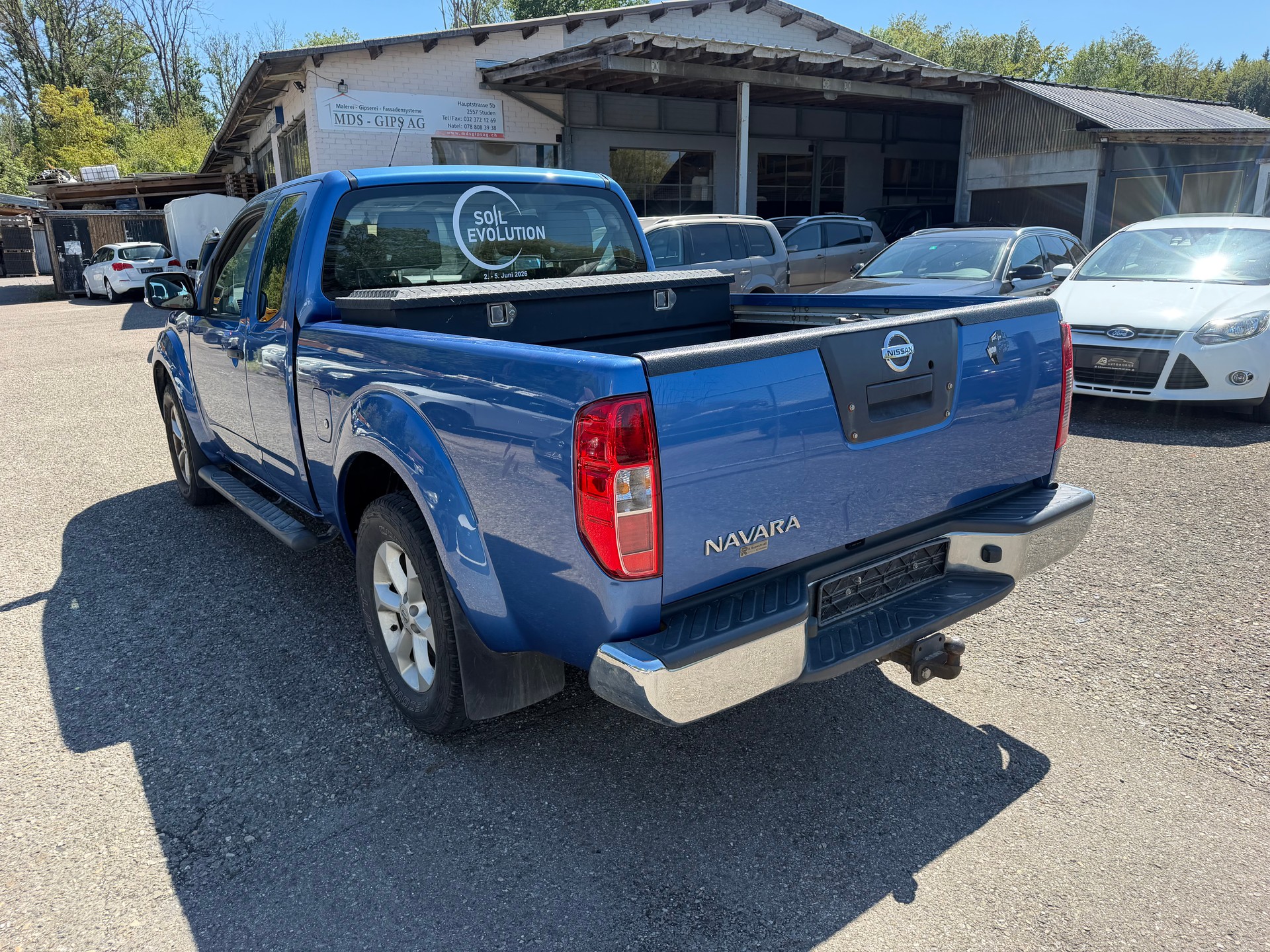 NISSAN Navara King Cab SE 2.5 dCi 4WD-image-8