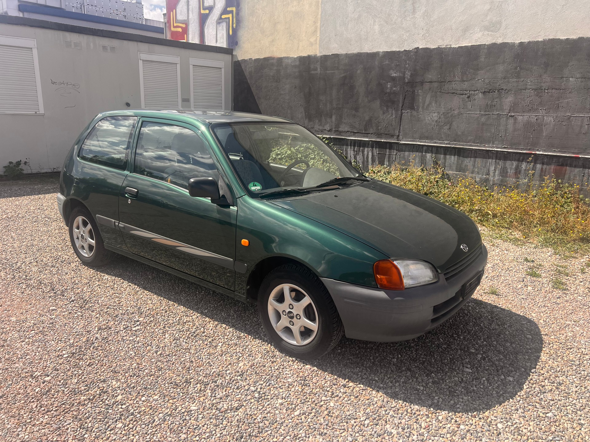 TOYOTA Starlet 1.3-image-2