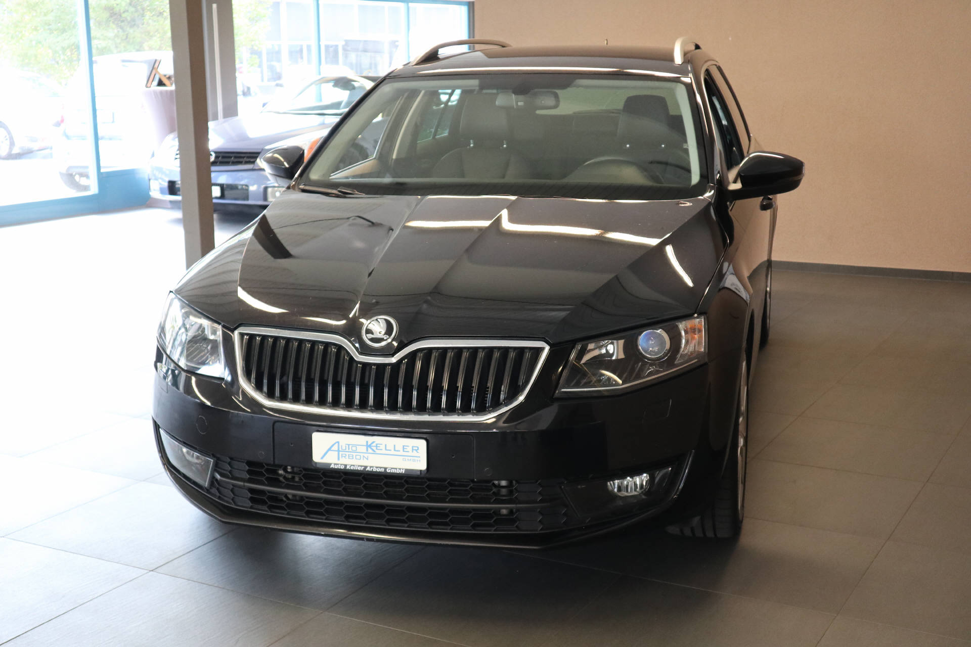 SKODA Octavia Combi 1.8 TSI Elegance 4x4 DSG-image-3