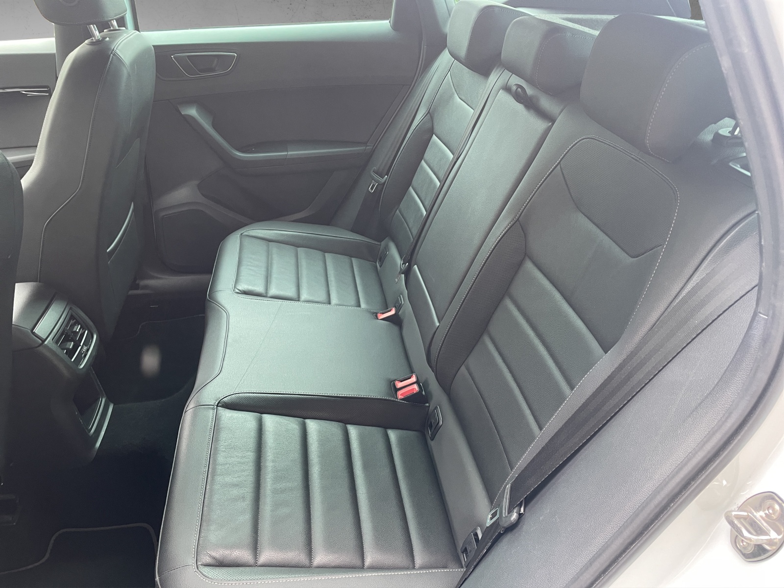SEAT Ateca Xcellence 2.0TDI 190PS 4x4-image-12