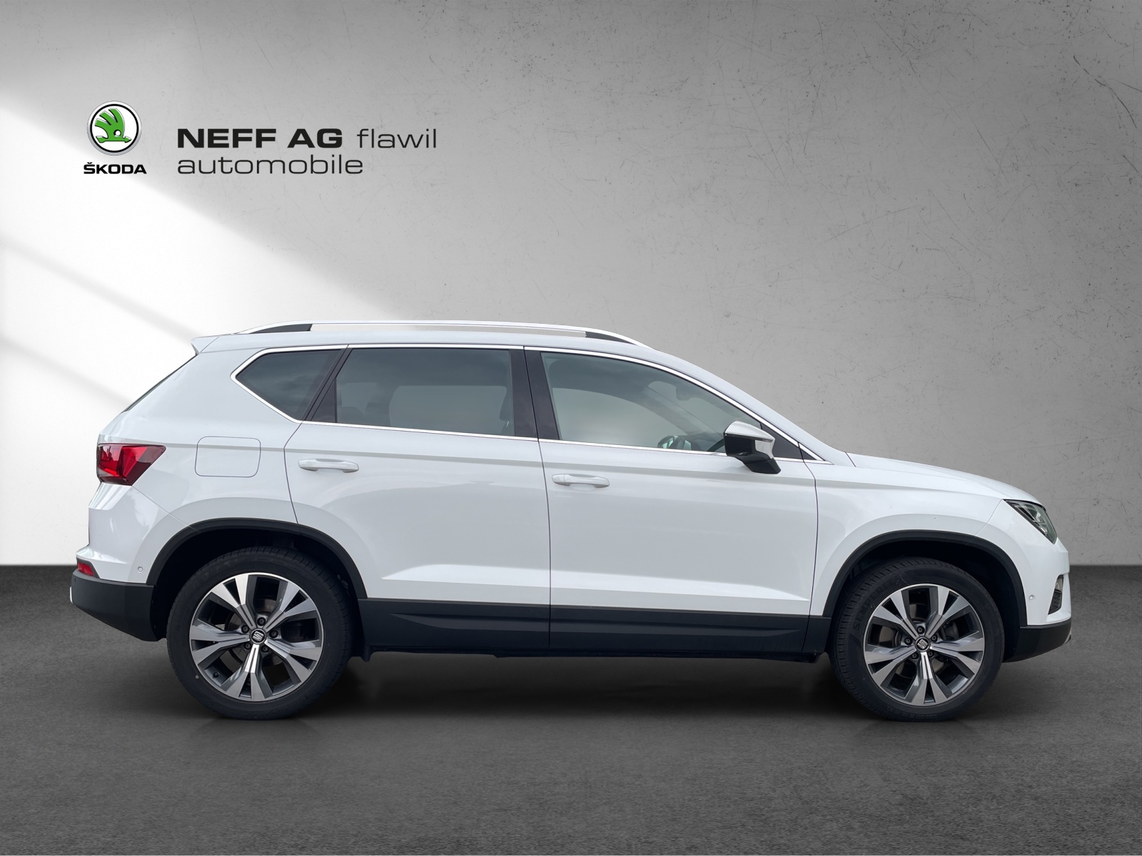 SEAT Ateca Xcellence 2.0TDI 190PS 4x4-image-3