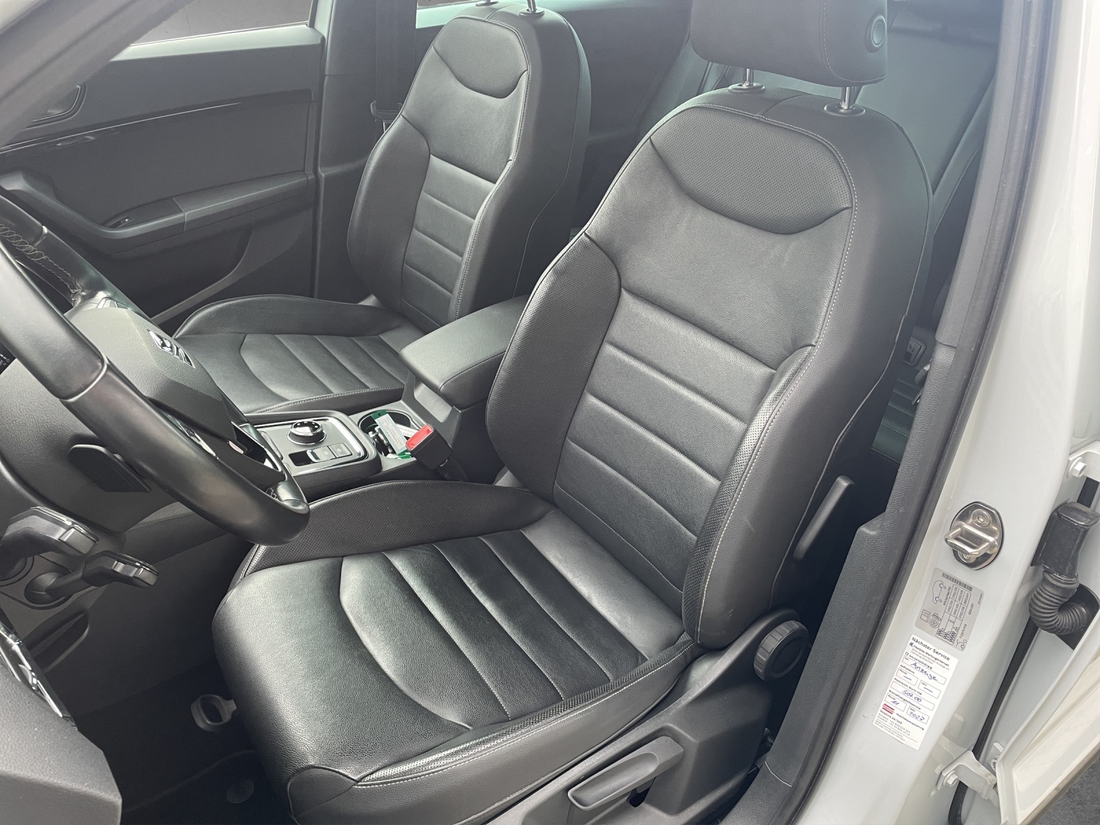SEAT Ateca Xcellence 2.0TDI 190PS 4x4-image-7