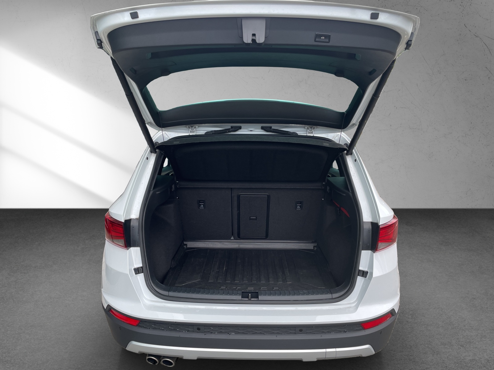 SEAT Ateca Xcellence 2.0TDI 190PS 4x4-image-13
