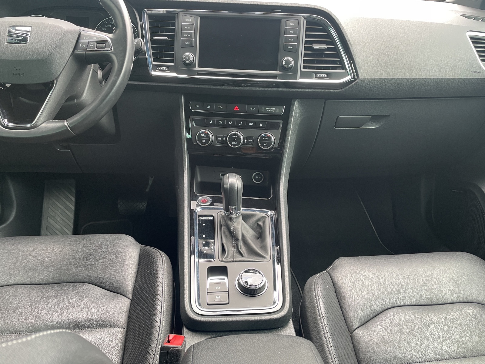 SEAT Ateca Xcellence 2.0TDI 190PS 4x4-image-11