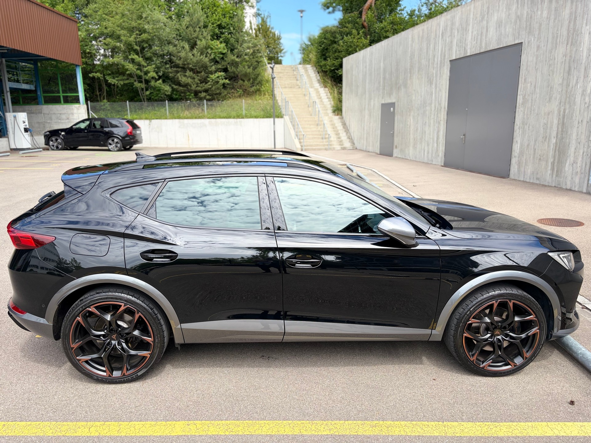 CUPRA 2.0 TSI VZ 4Drive DSG-image-2
