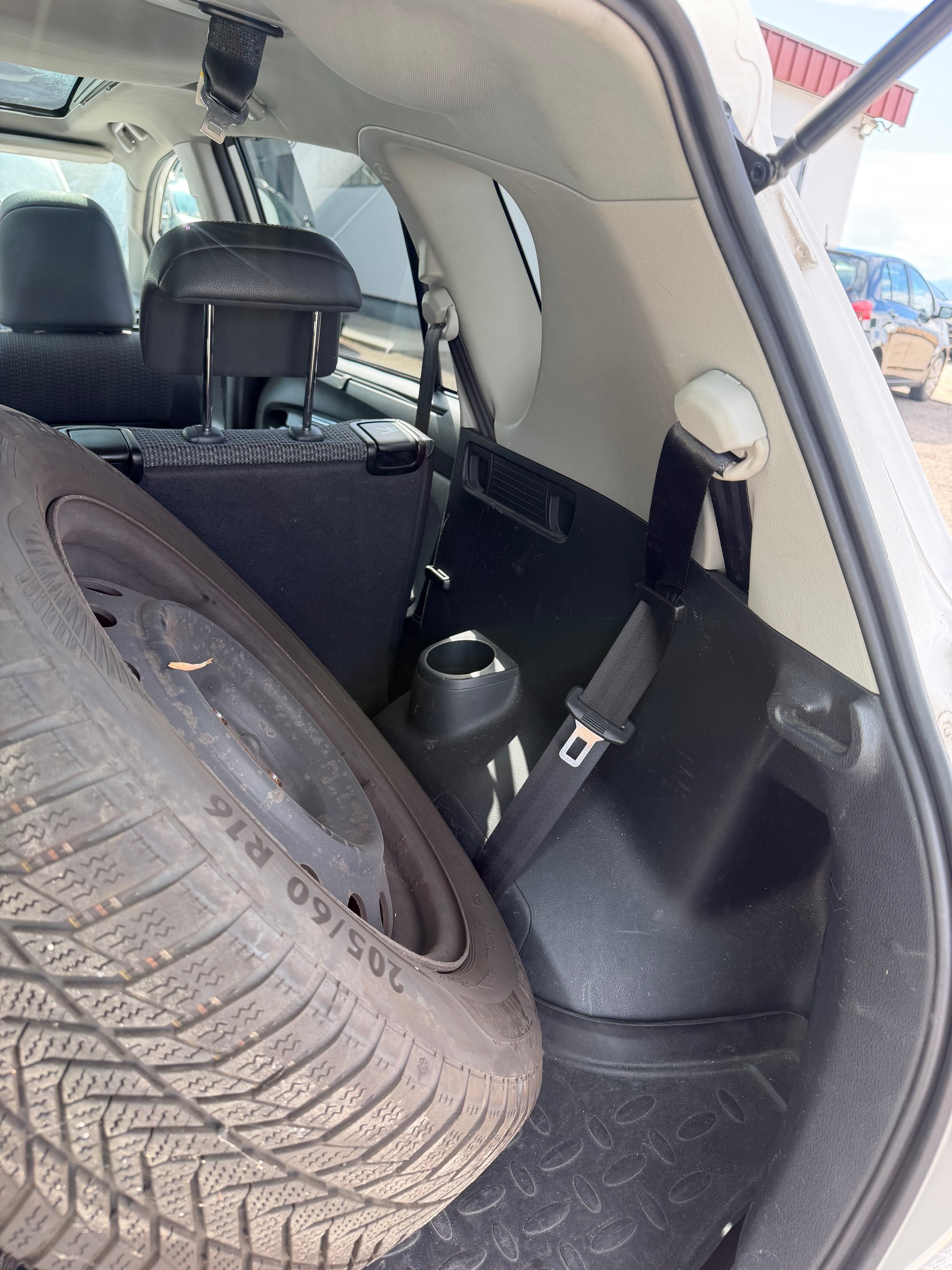 TOYOTA Verso 1.8 Luna Multidrive S-image-3