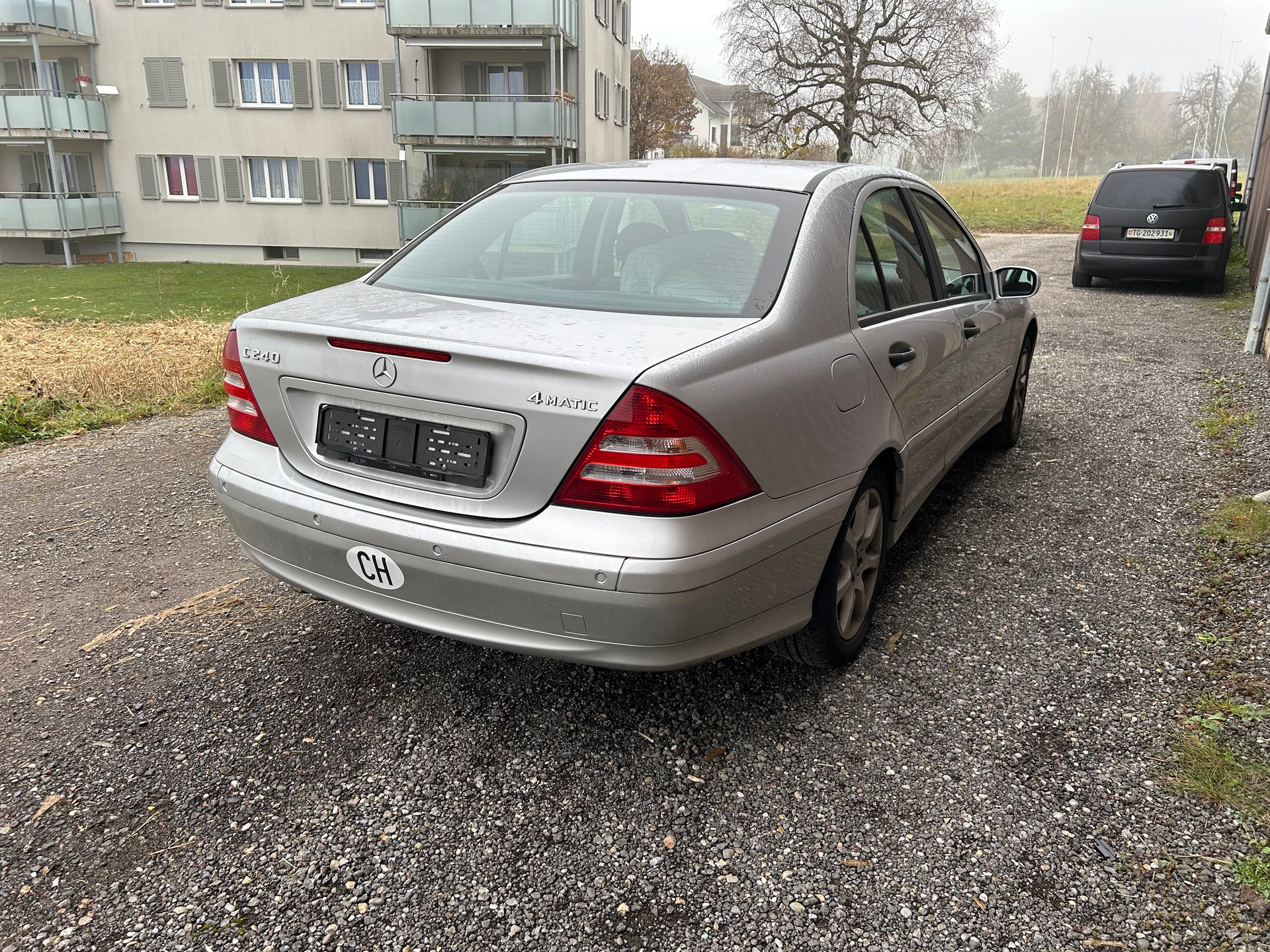MERCEDES-BENZ C 240 Elégance 4Matic Automatic-image-6