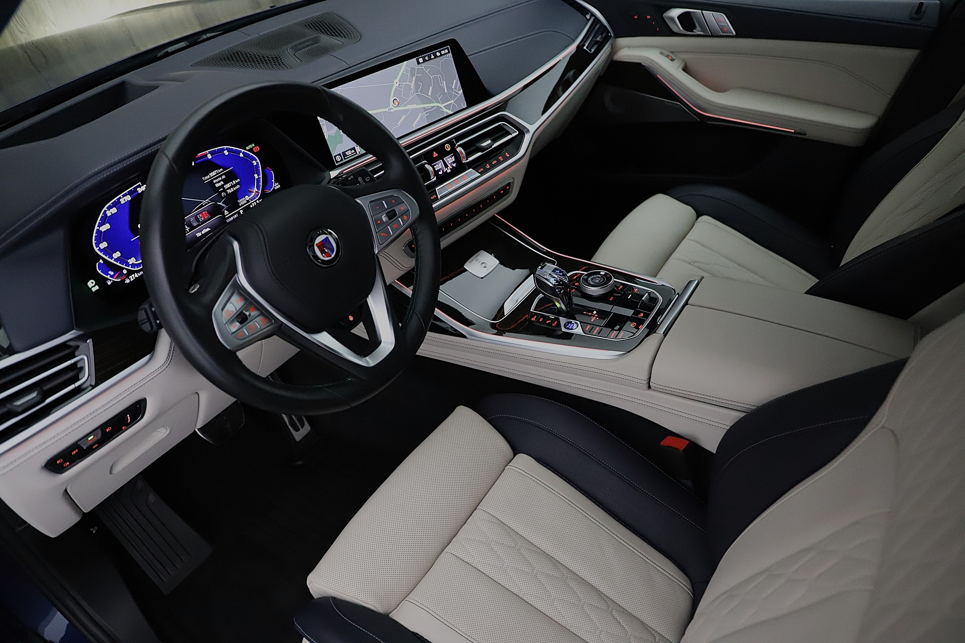 BMW-ALPINA XB 7 Allrad-image-4