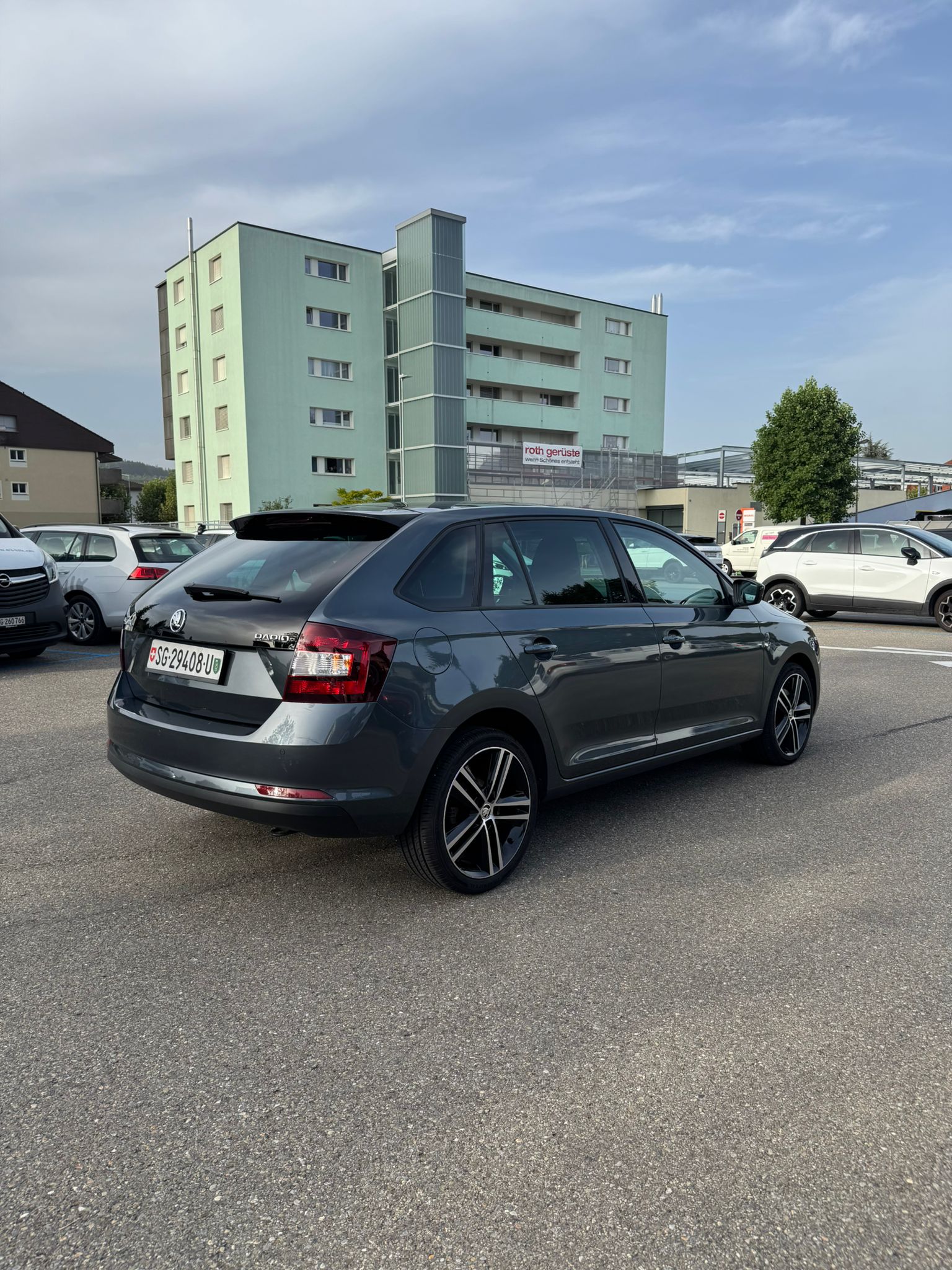 SKODA Rapid Spaceback 1.2 TSI Elegance-image-2