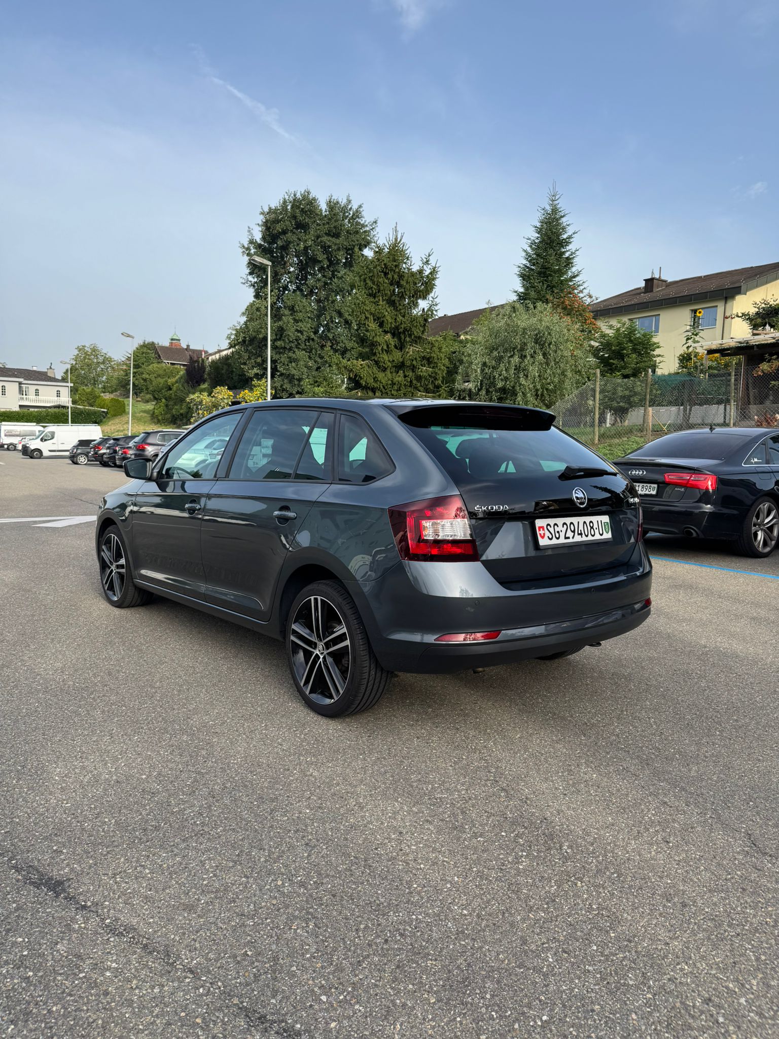 SKODA Rapid Spaceback 1.2 TSI Elegance-image-1