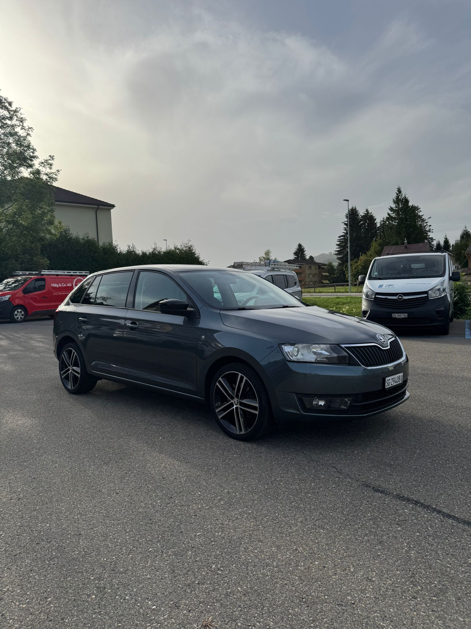 SKODA Rapid Spaceback 1.2 TSI Elegance-image-3