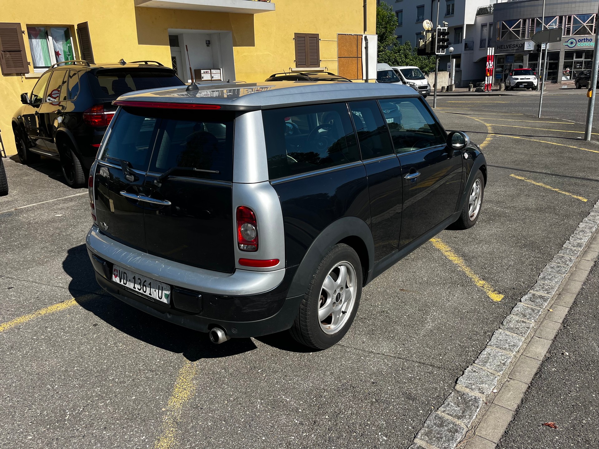 MINI COOPER clubman-image-4