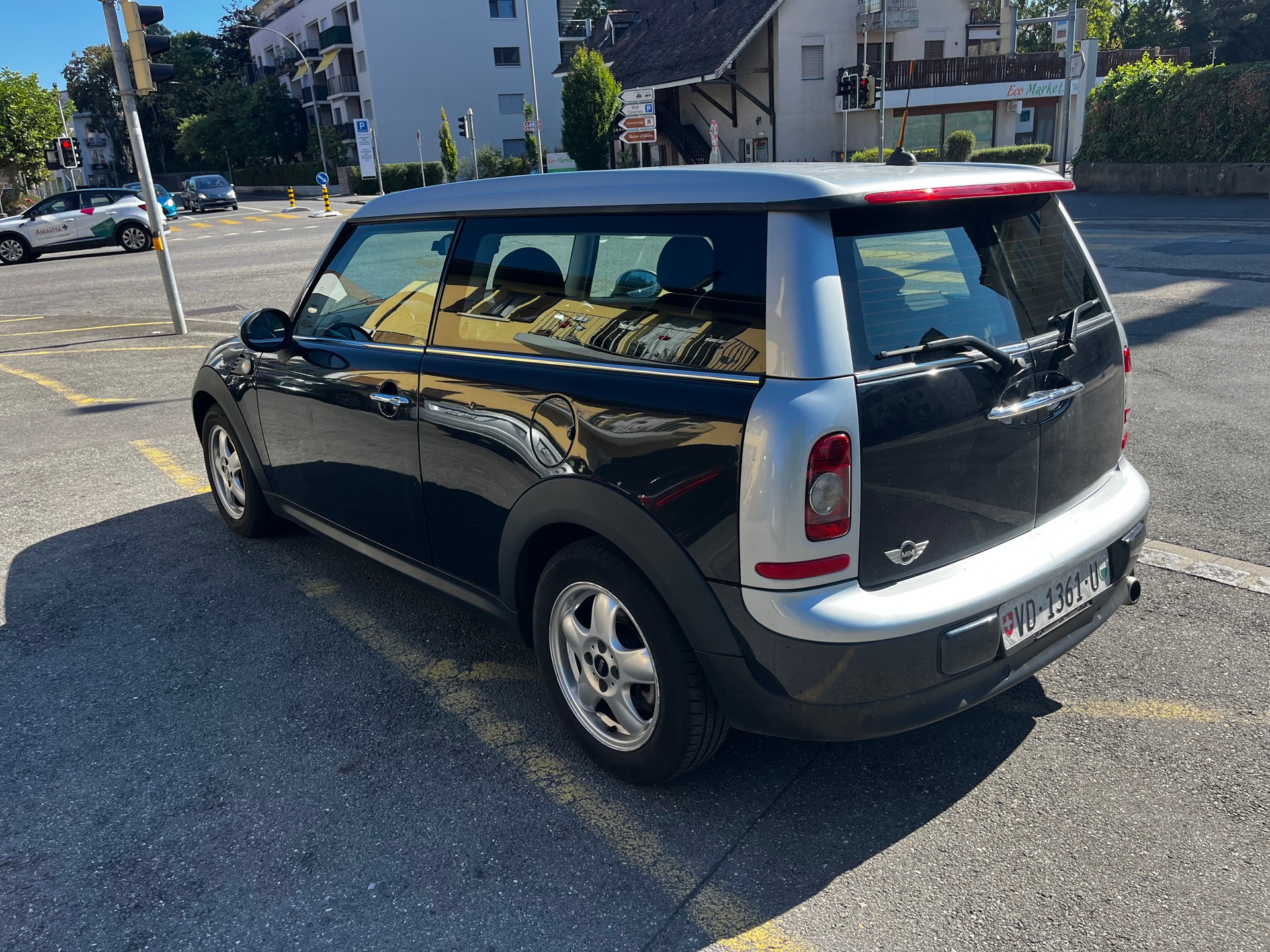 MINI COOPER clubman-image-3