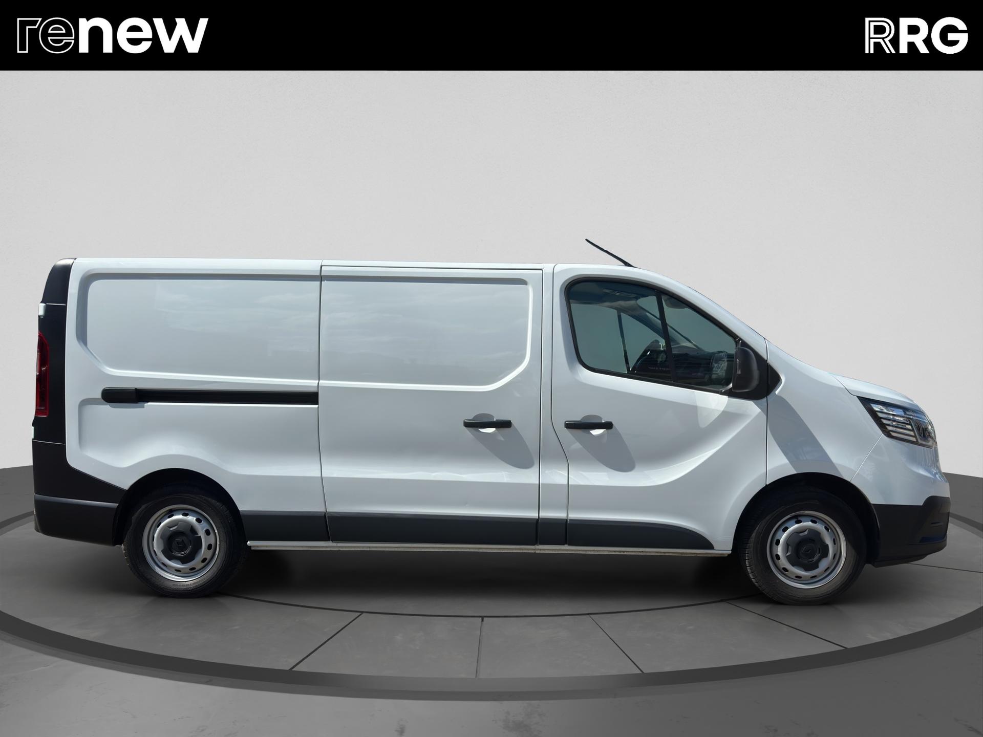 RENAULT Trafic 2.0 Blue dCi 130 Advance L2H1 EN-image-1