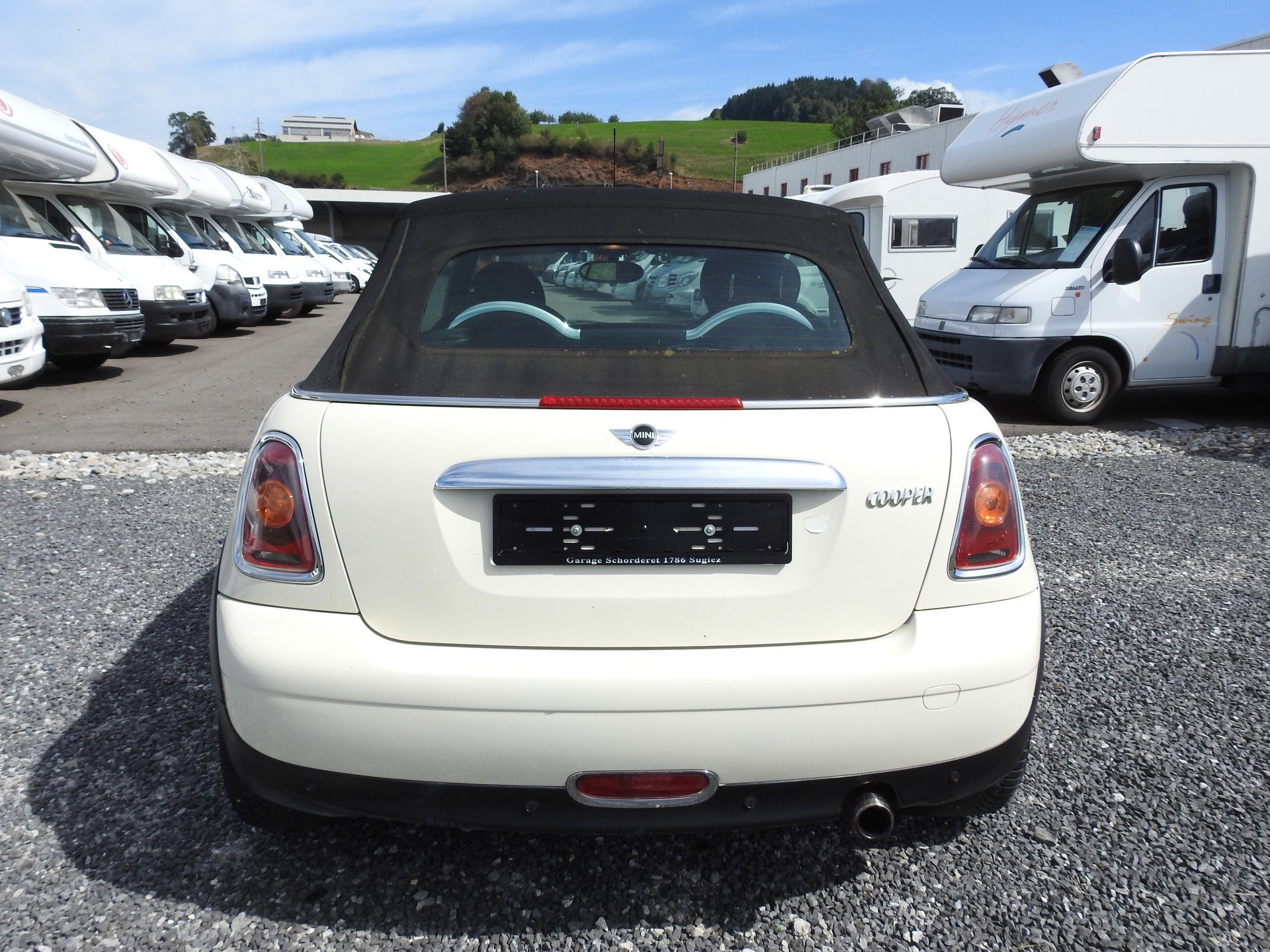 MINI Cooper Cabriolet-image-4
