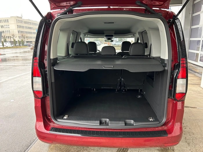 VW Caddy 1.5 TSI Life DSG-image-2