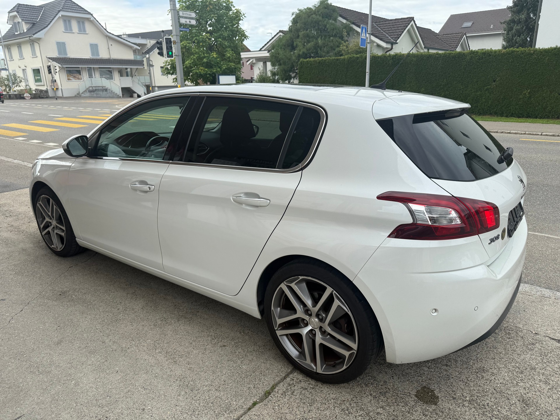 PEUGEOT 308 1.6 THP Féline-image-5