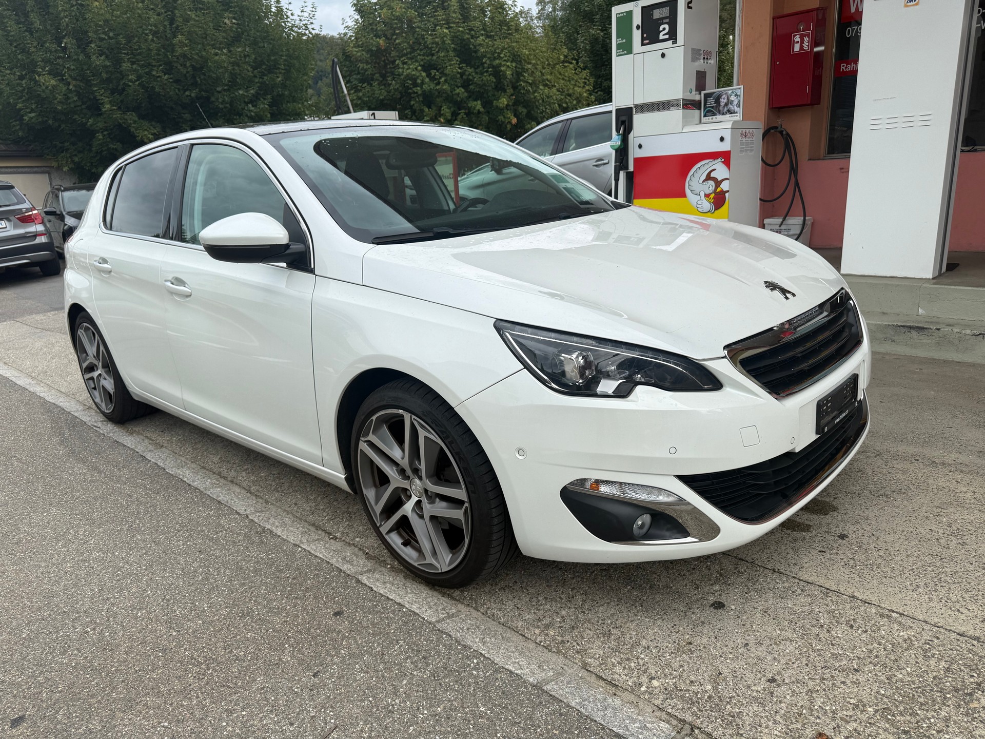 PEUGEOT 308 1.6 THP Féline-image-2