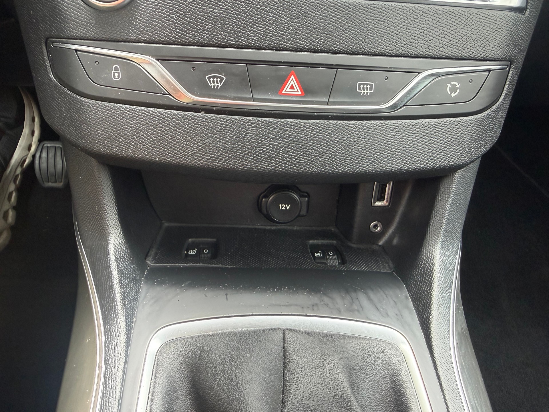 PEUGEOT 308 1.6 THP Féline-image-20