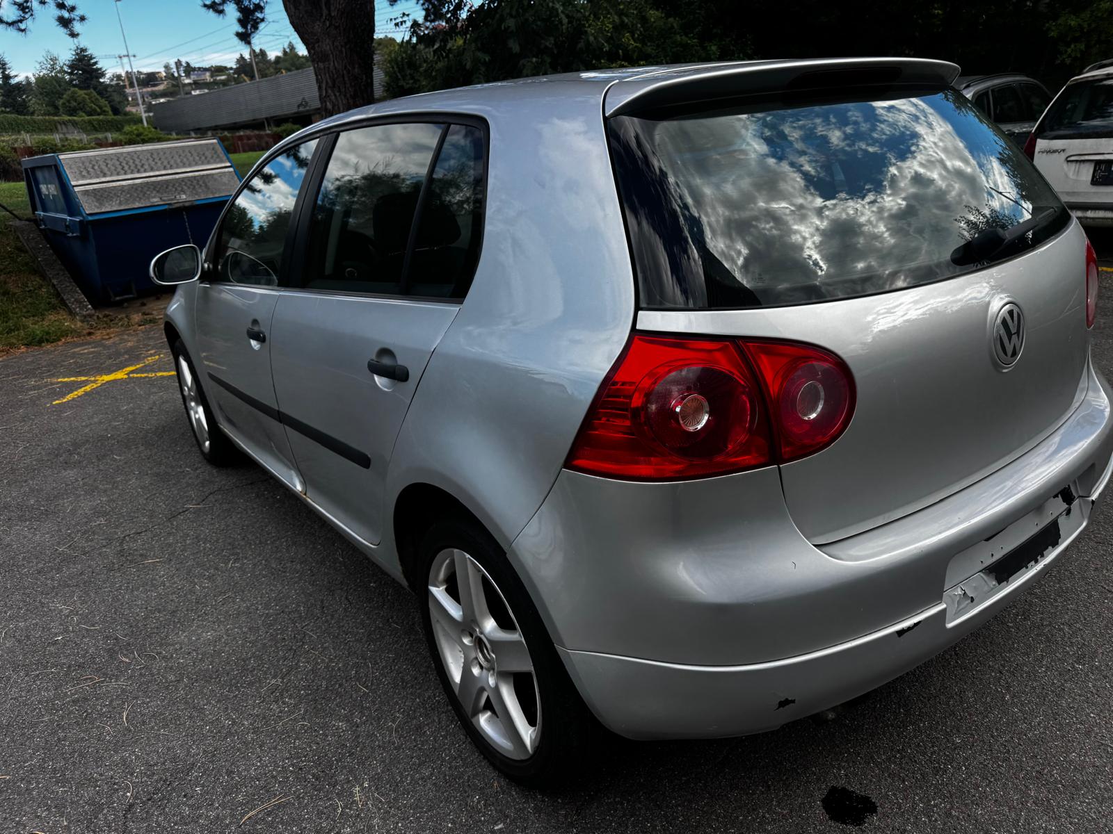 VW Golf 1.9 TDI Comfortline 4Motion-image-7