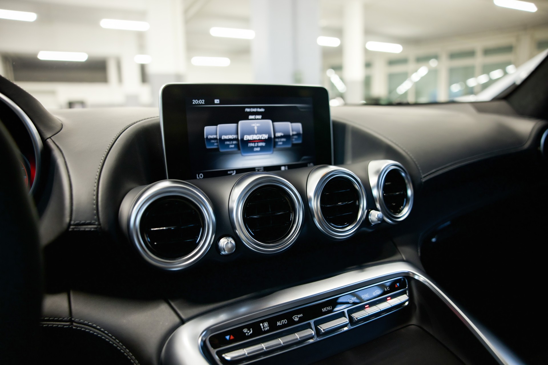 MERCEDES-BENZ AMG GT S Speedshift DCT *CH-Fhz.*-image-27