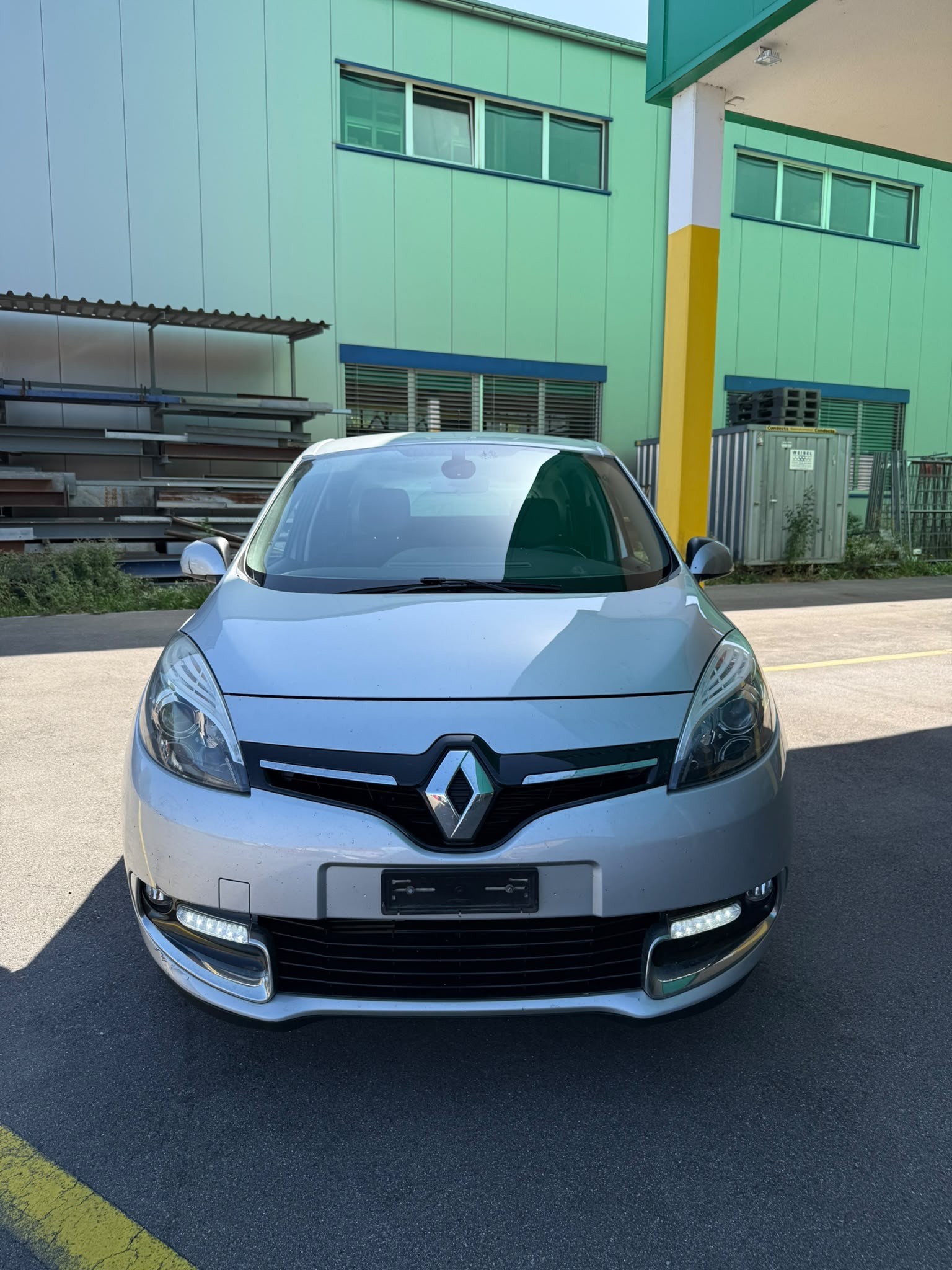 RENAULT Scénic 1.5 dCi Energy-image-1