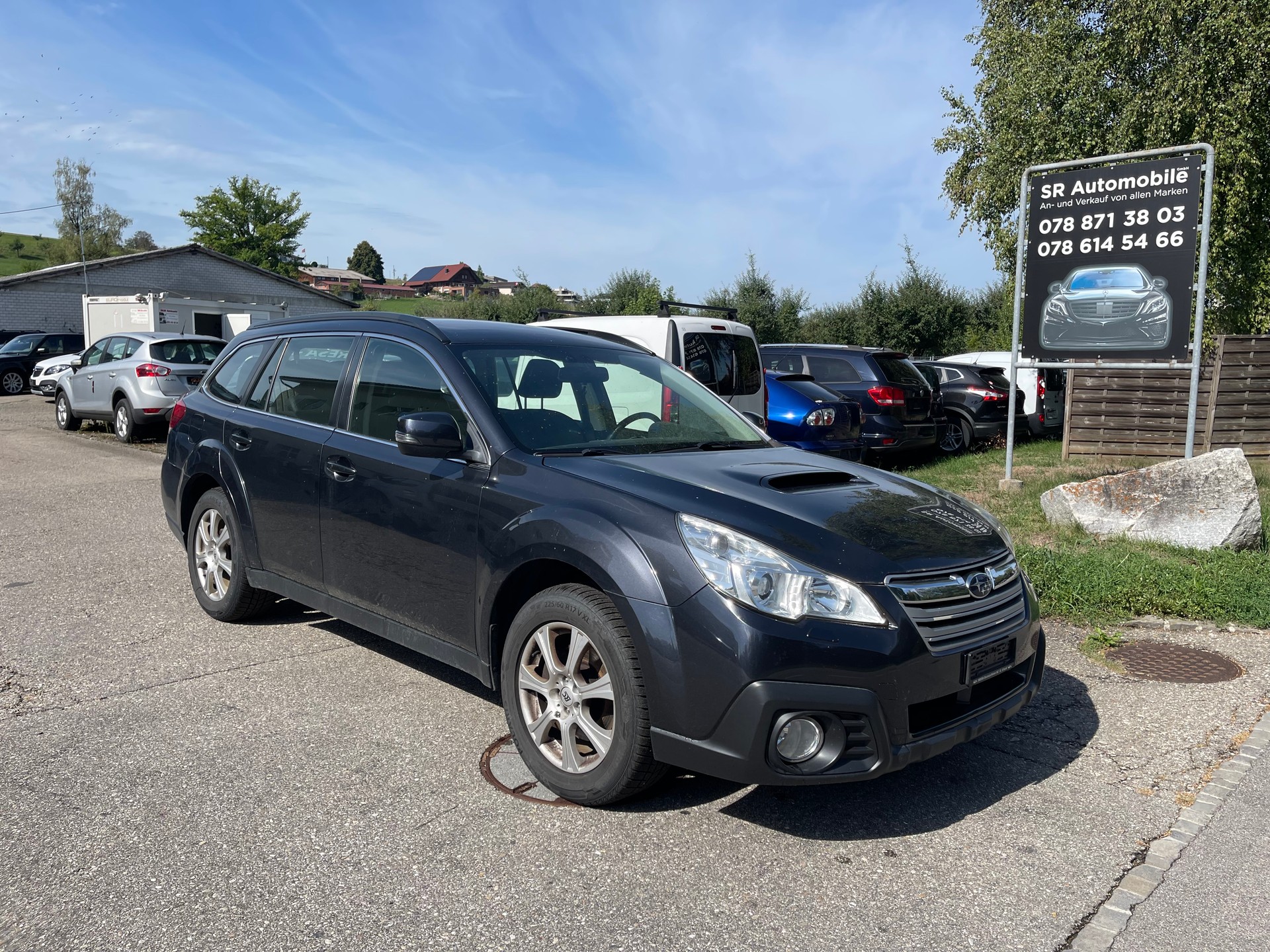 SUBARU Outback 2.0D Limited Classic AWD Lineartronic-image-6