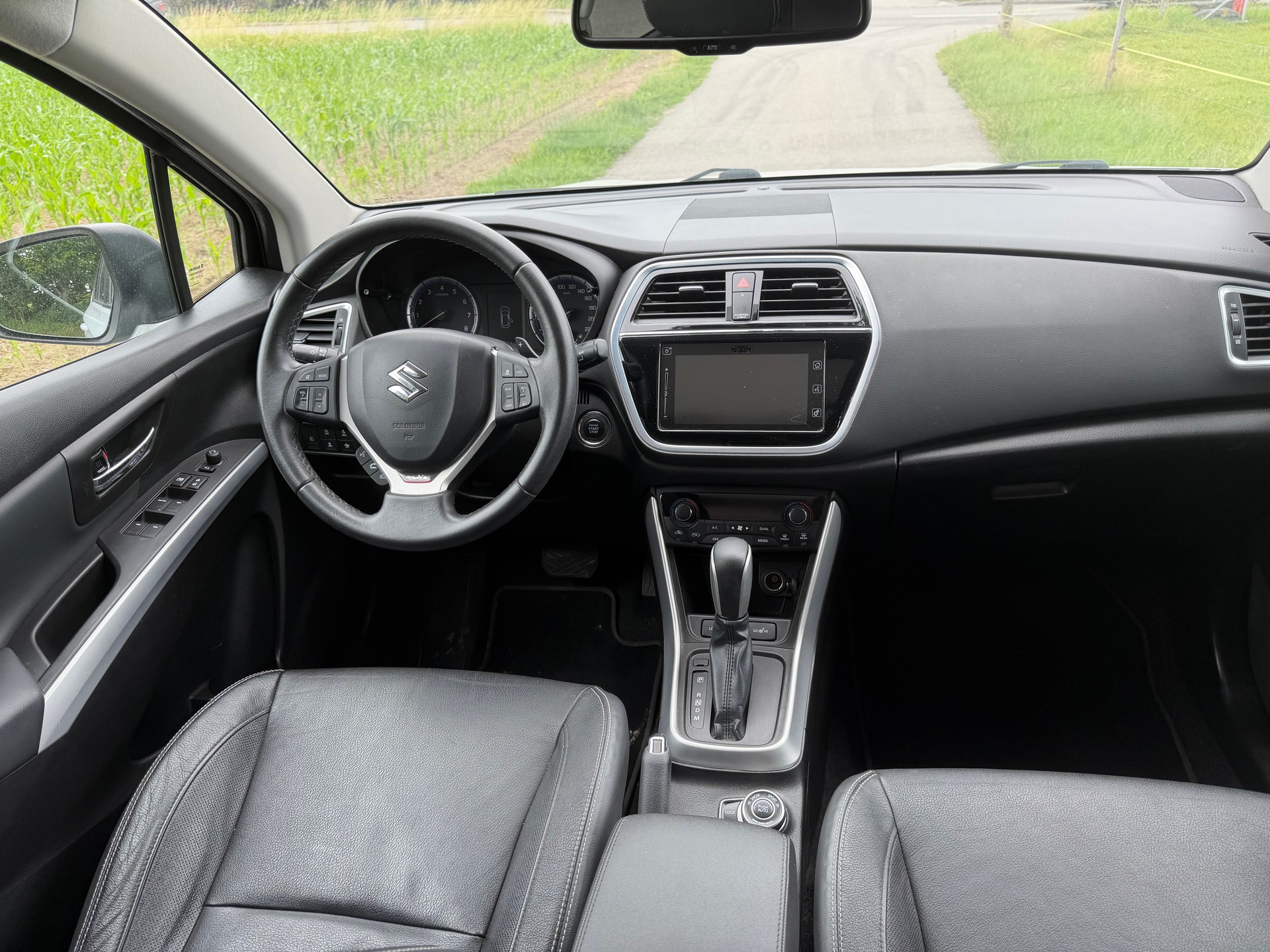 SUZUKI 1.4 S-CROSS-image-2