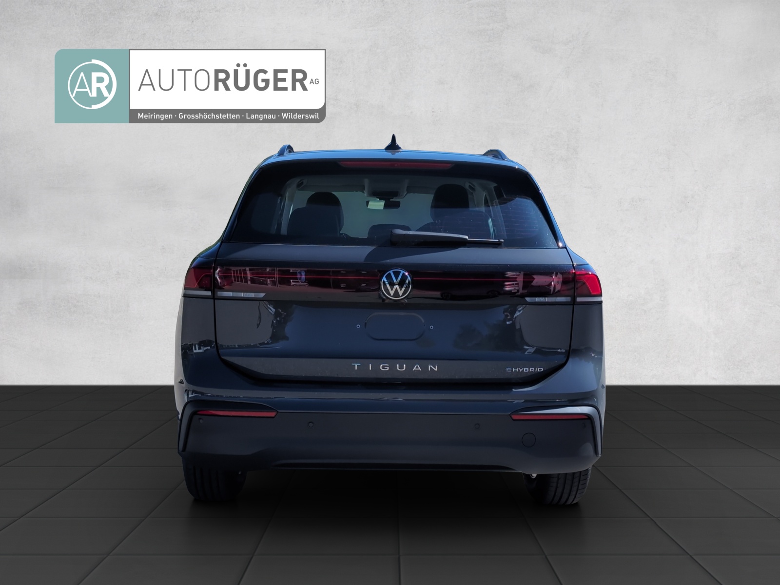 VW Tiguan Life-image-4
