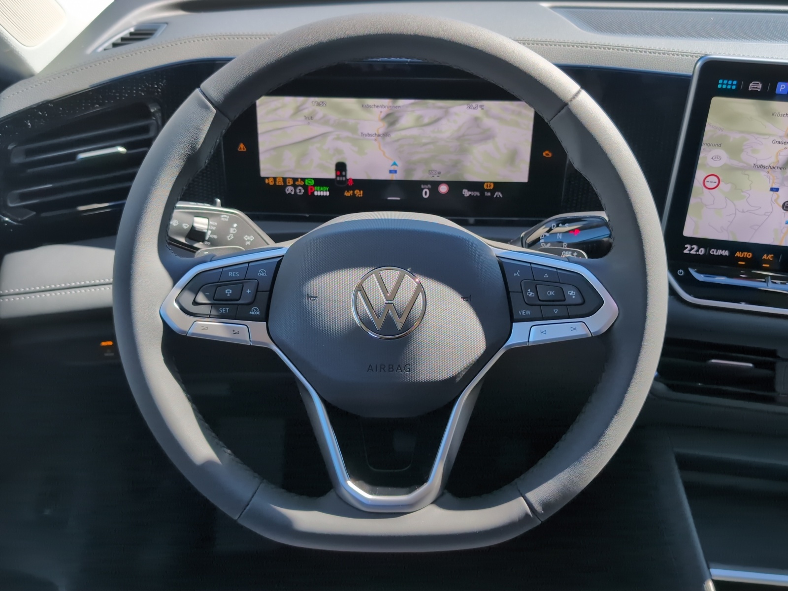 VW Tiguan Life-image-10