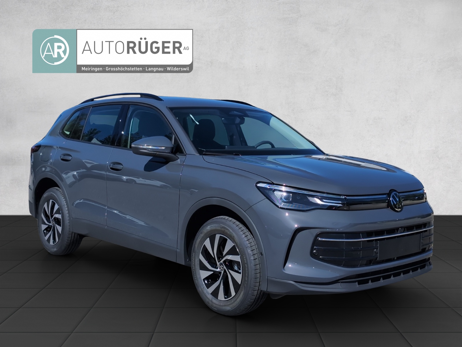 VW Tiguan Life-image-7